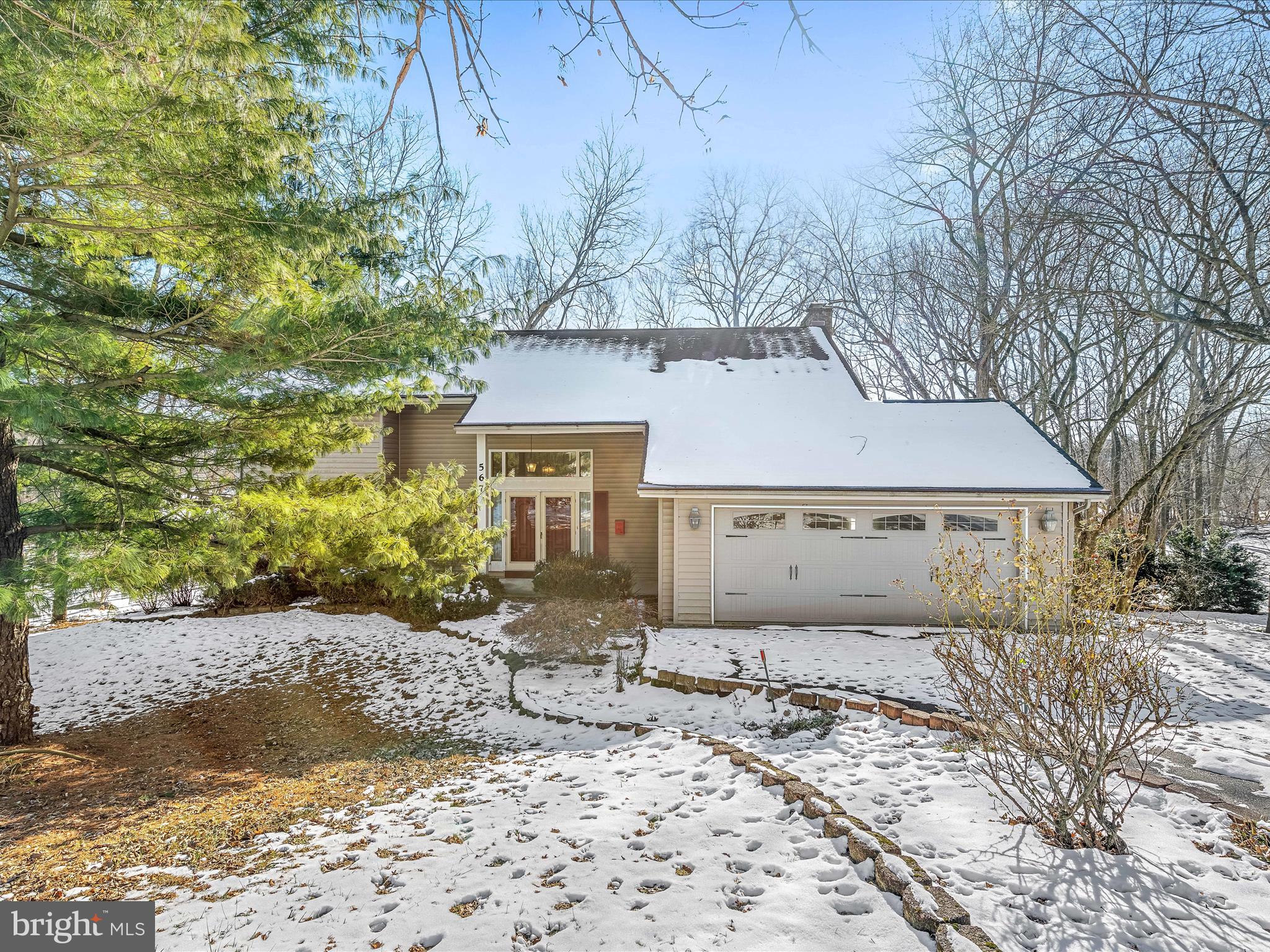 WOODBRIER MANOR - Residential