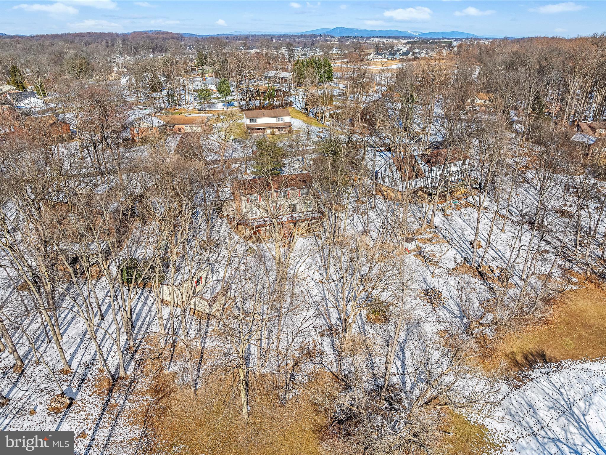 WOODBRIER MANOR - Residential