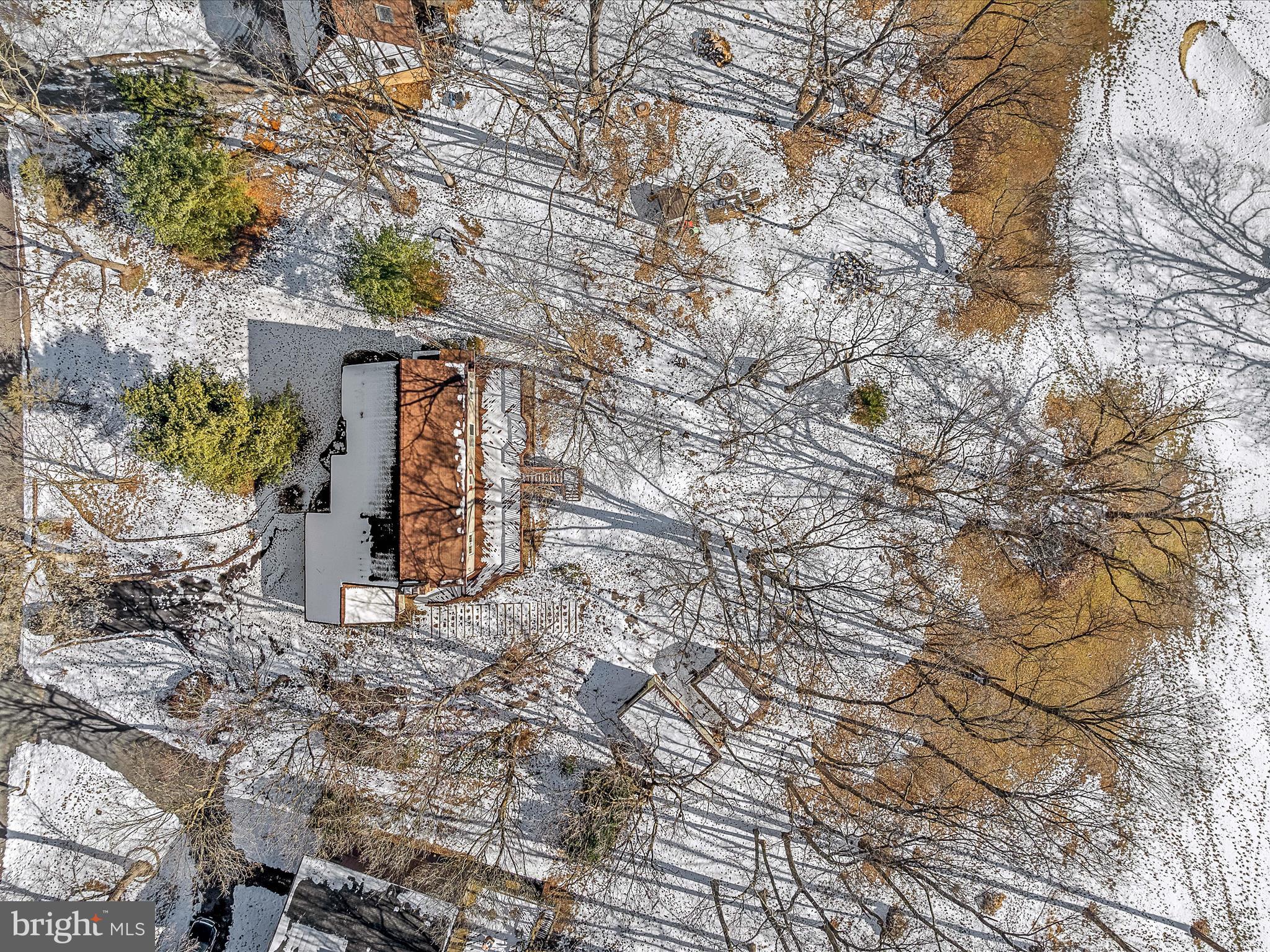 WOODBRIER MANOR - Residential