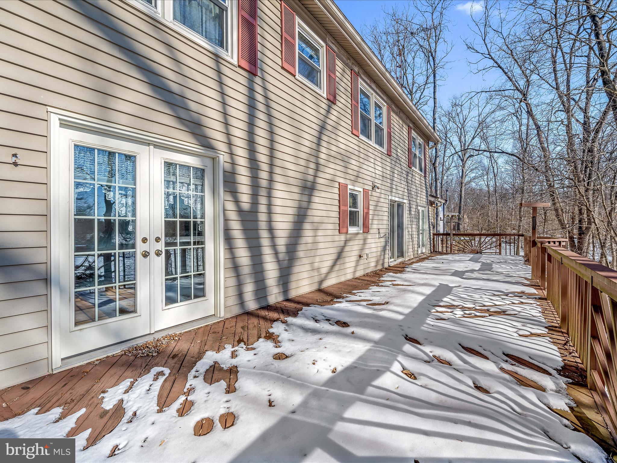 WOODBRIER MANOR - Residential