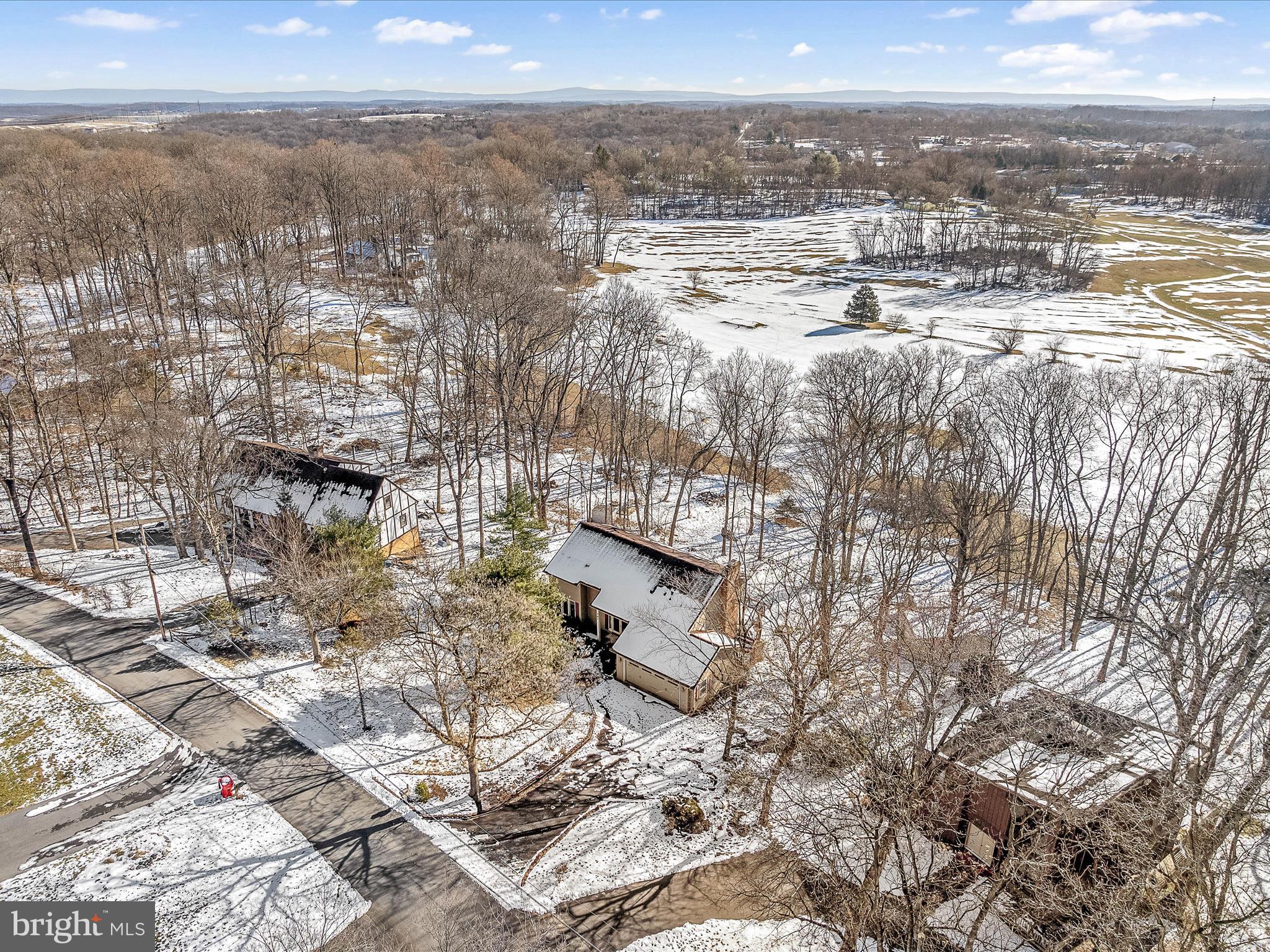 WOODBRIER MANOR - Residential