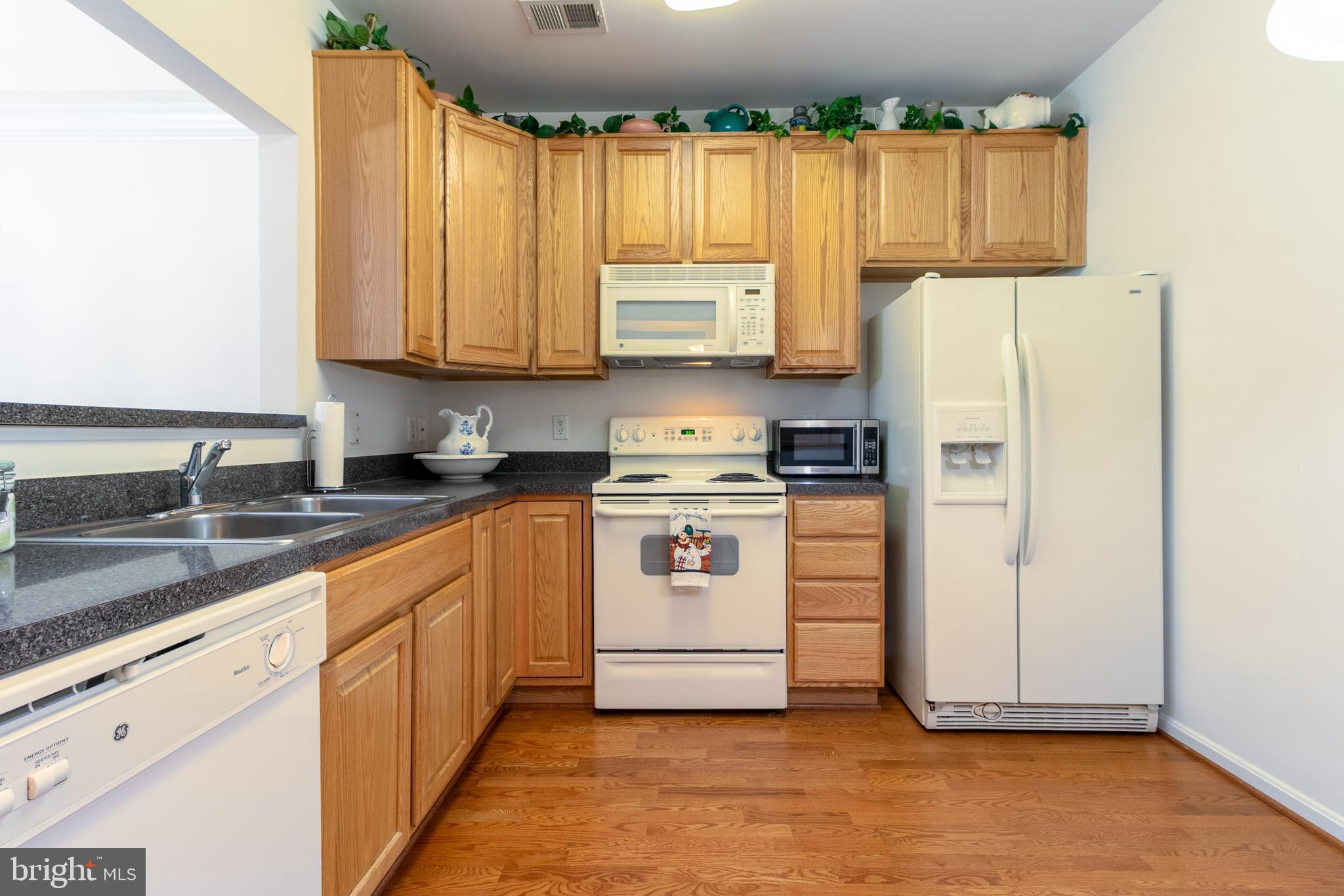 CEDAR RIDGE - Residential