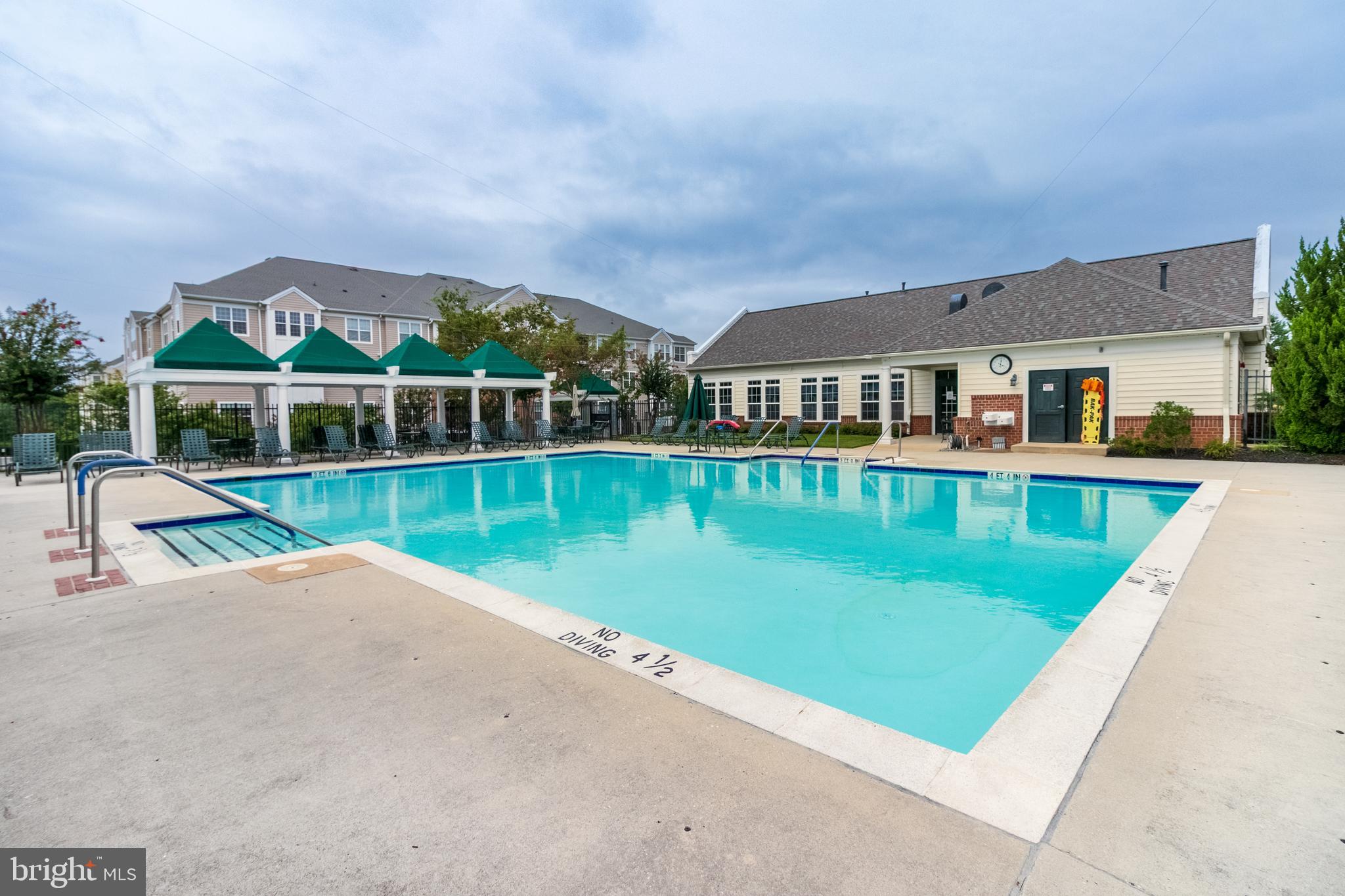 CEDAR RIDGE - Residential