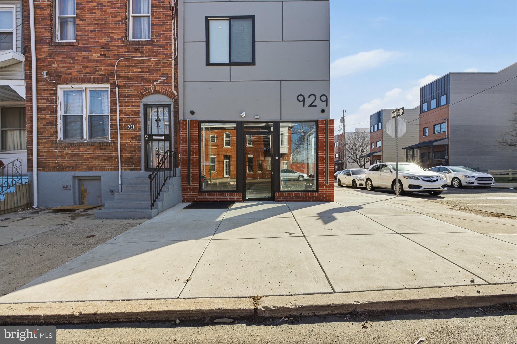 PARKSIDE - Commercial Sale