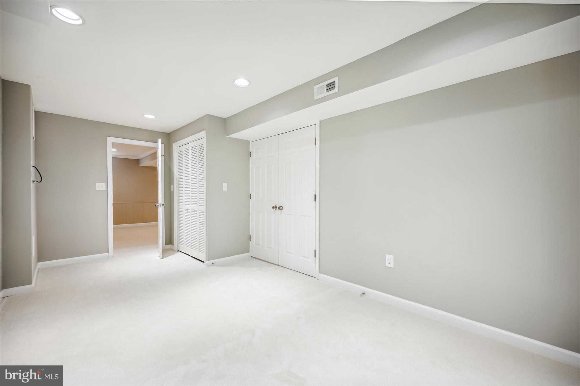 GERMANTOWN ESTATES - Residential