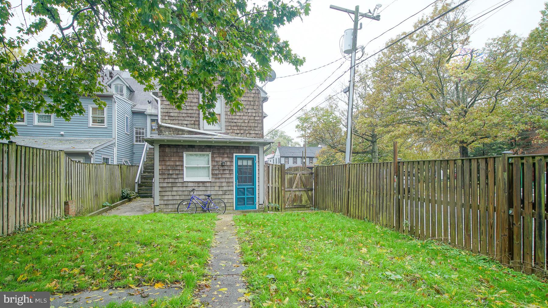 HISTORIC DISTRICT CHESTERTOWN - Residential Income