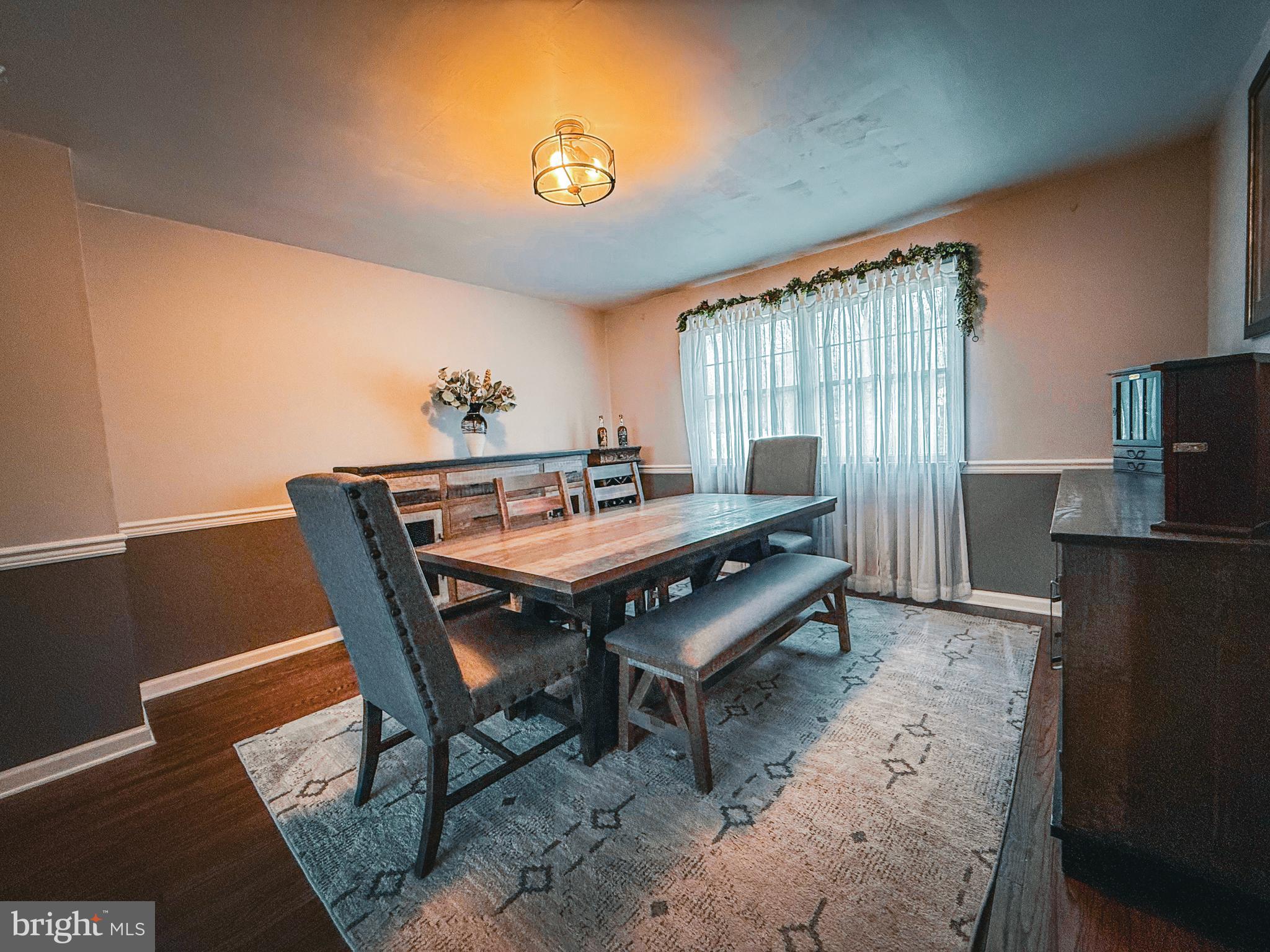 16 CHARTER OAK LANE