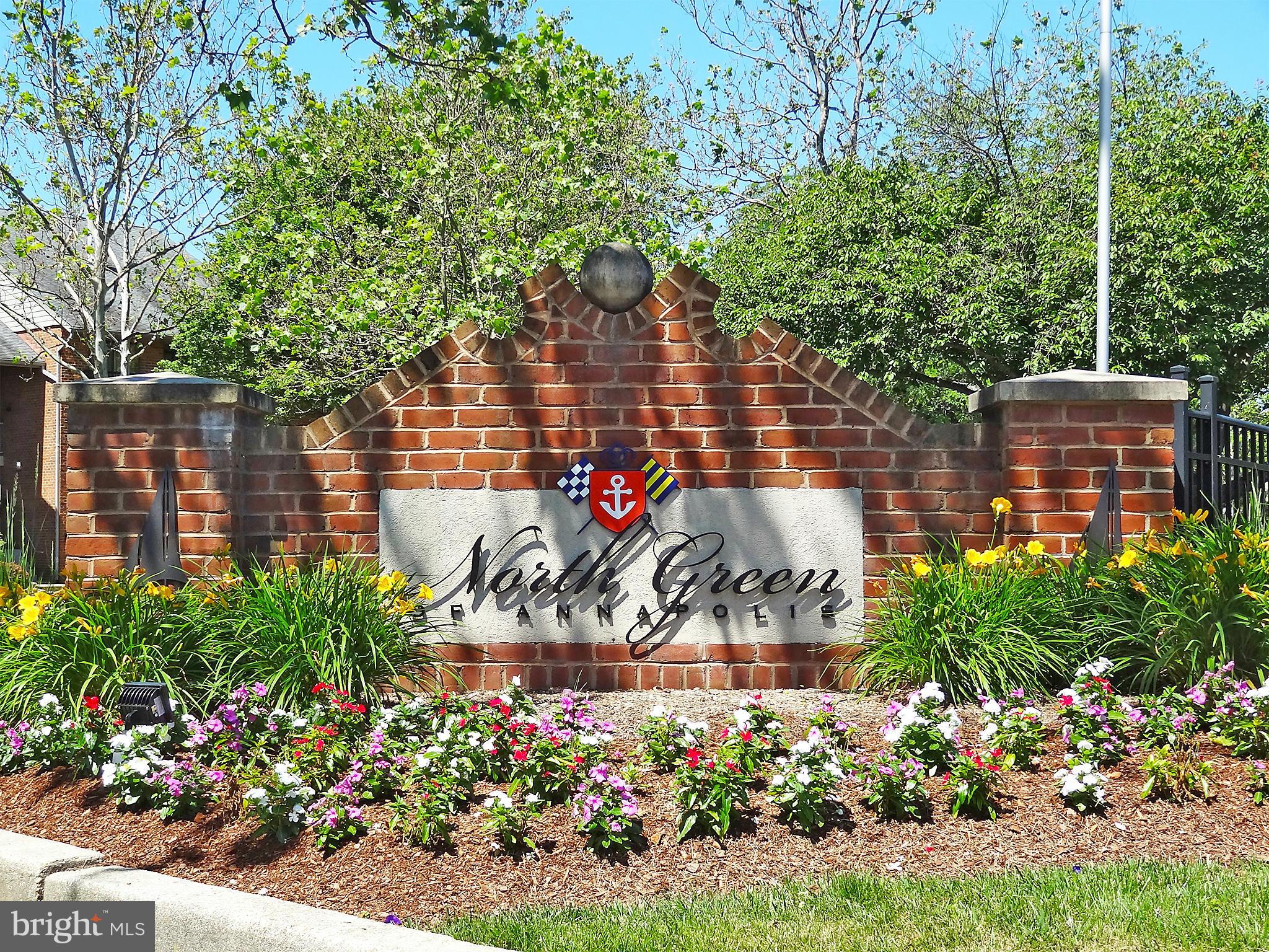 NORTH GREEN CONDOMINIUMS - Residential Lease