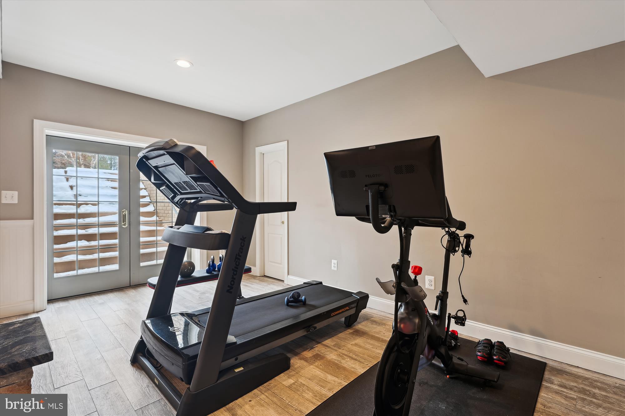 CHASE AT BELMONT COUNTRY - Residential