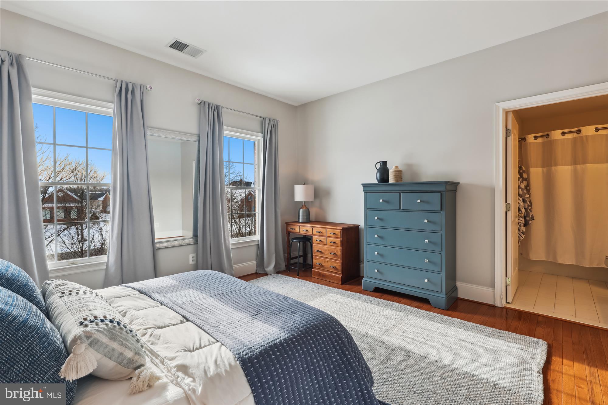 CHASE AT BELMONT COUNTRY - Residential