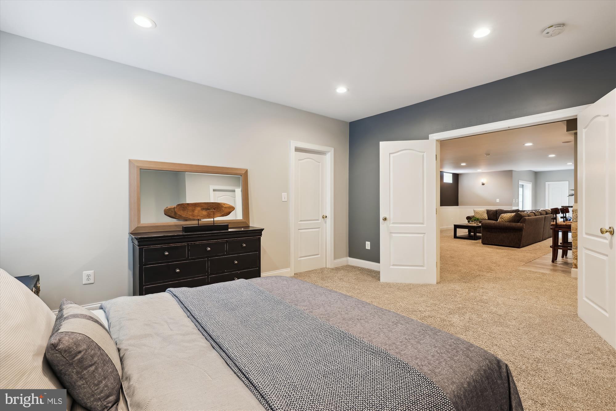 CHASE AT BELMONT COUNTRY - Residential