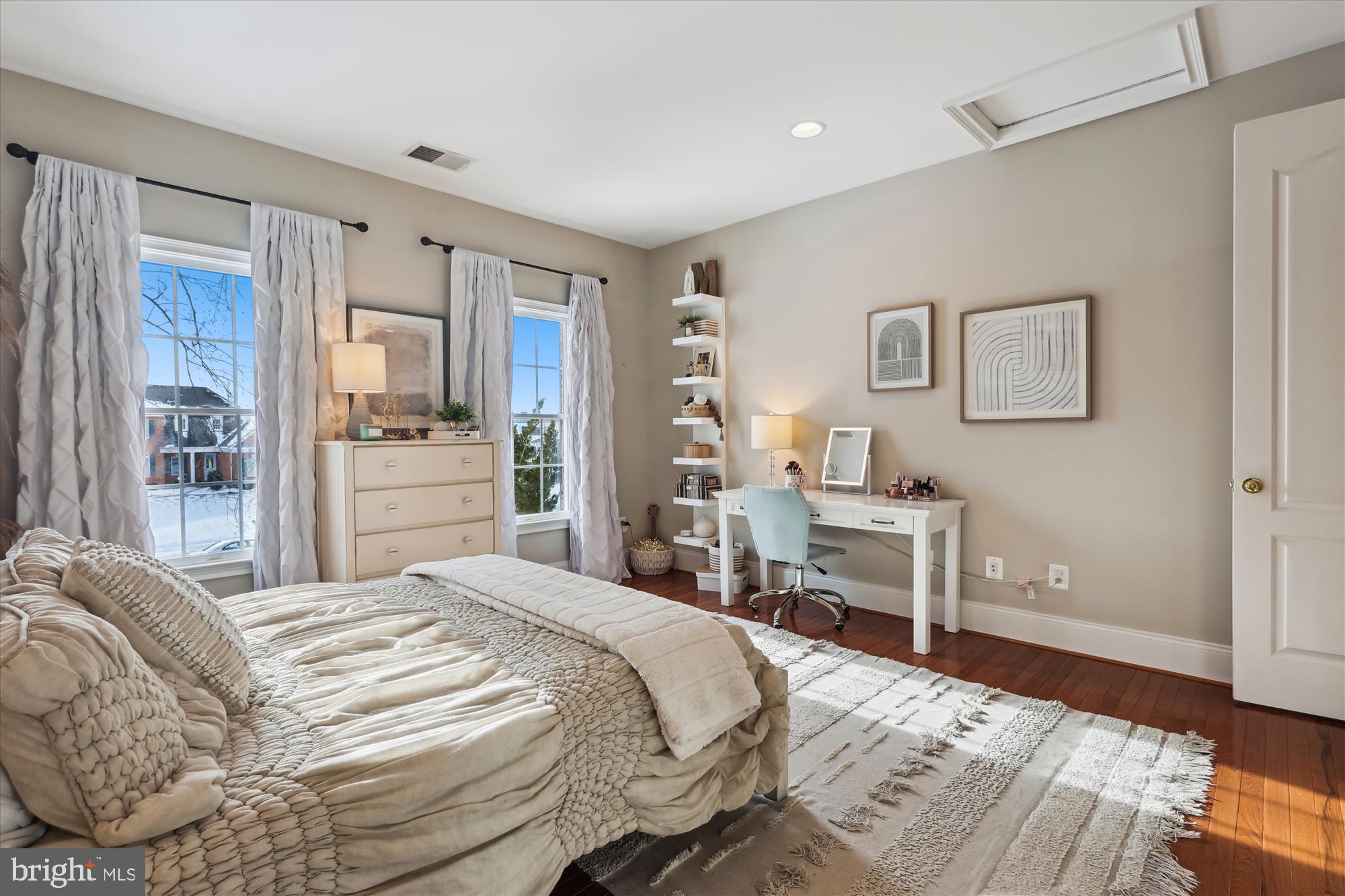 CHASE AT BELMONT COUNTRY - Residential