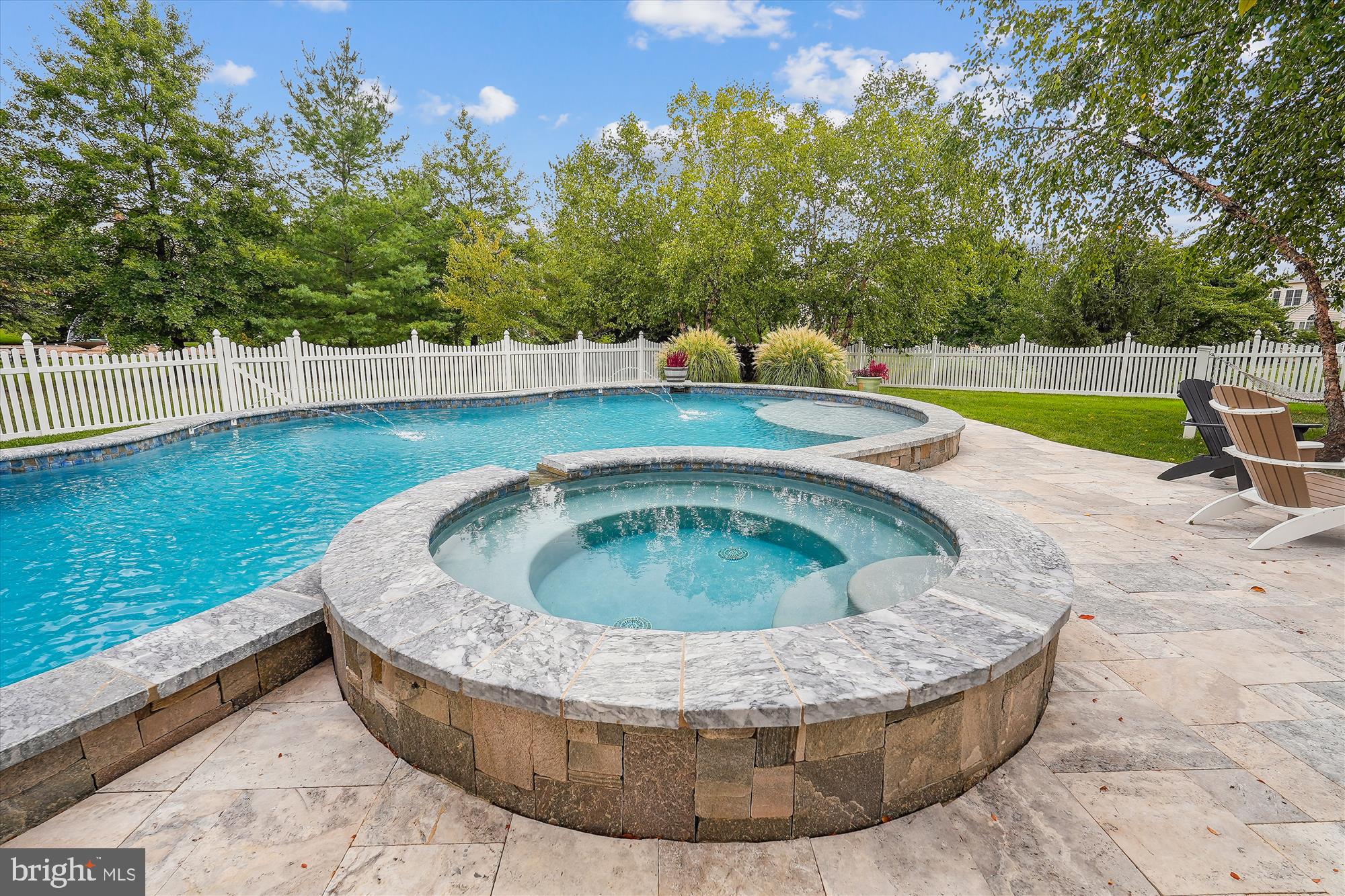 CHASE AT BELMONT COUNTRY - Residential