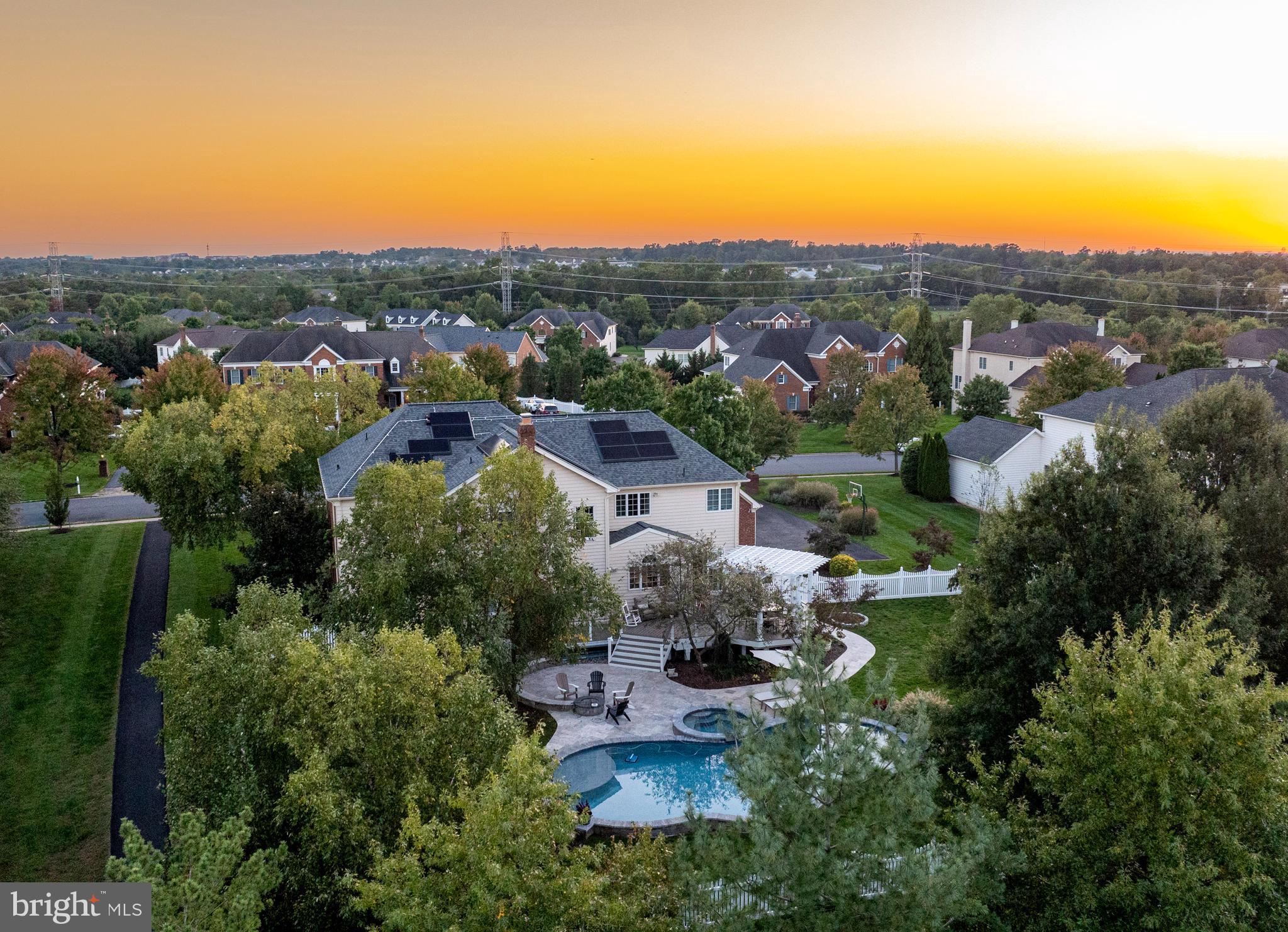 CHASE AT BELMONT COUNTRY - Residential