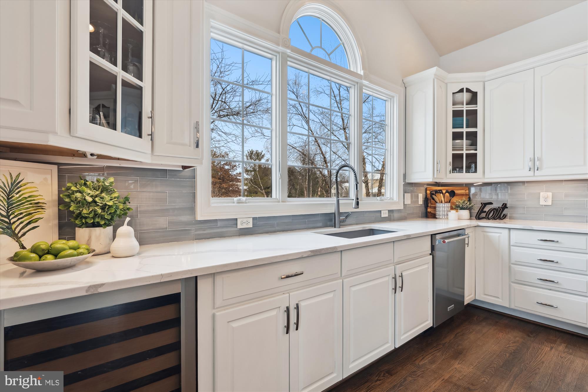 CHASE AT BELMONT COUNTRY - Residential