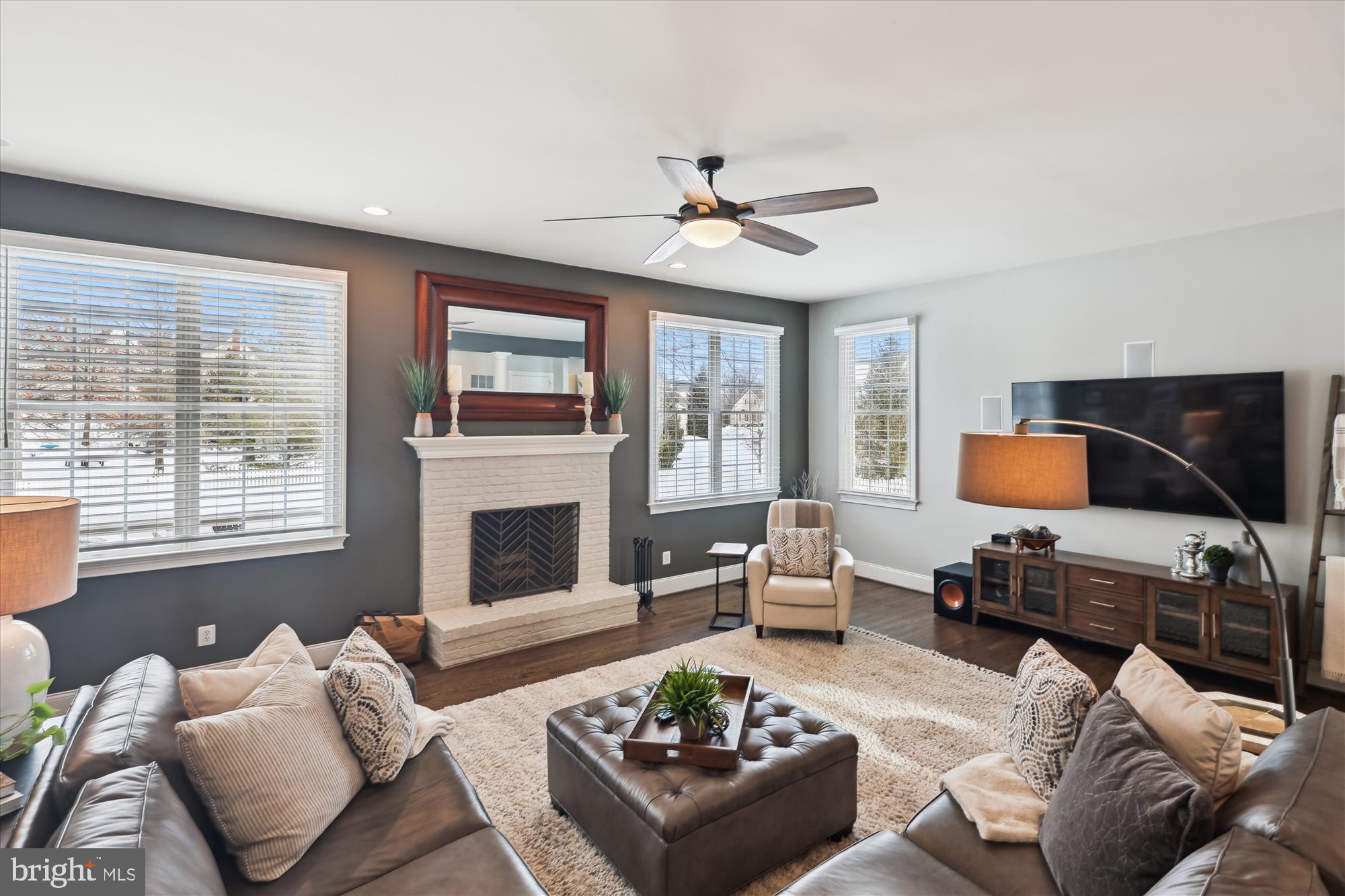 CHASE AT BELMONT COUNTRY - Residential