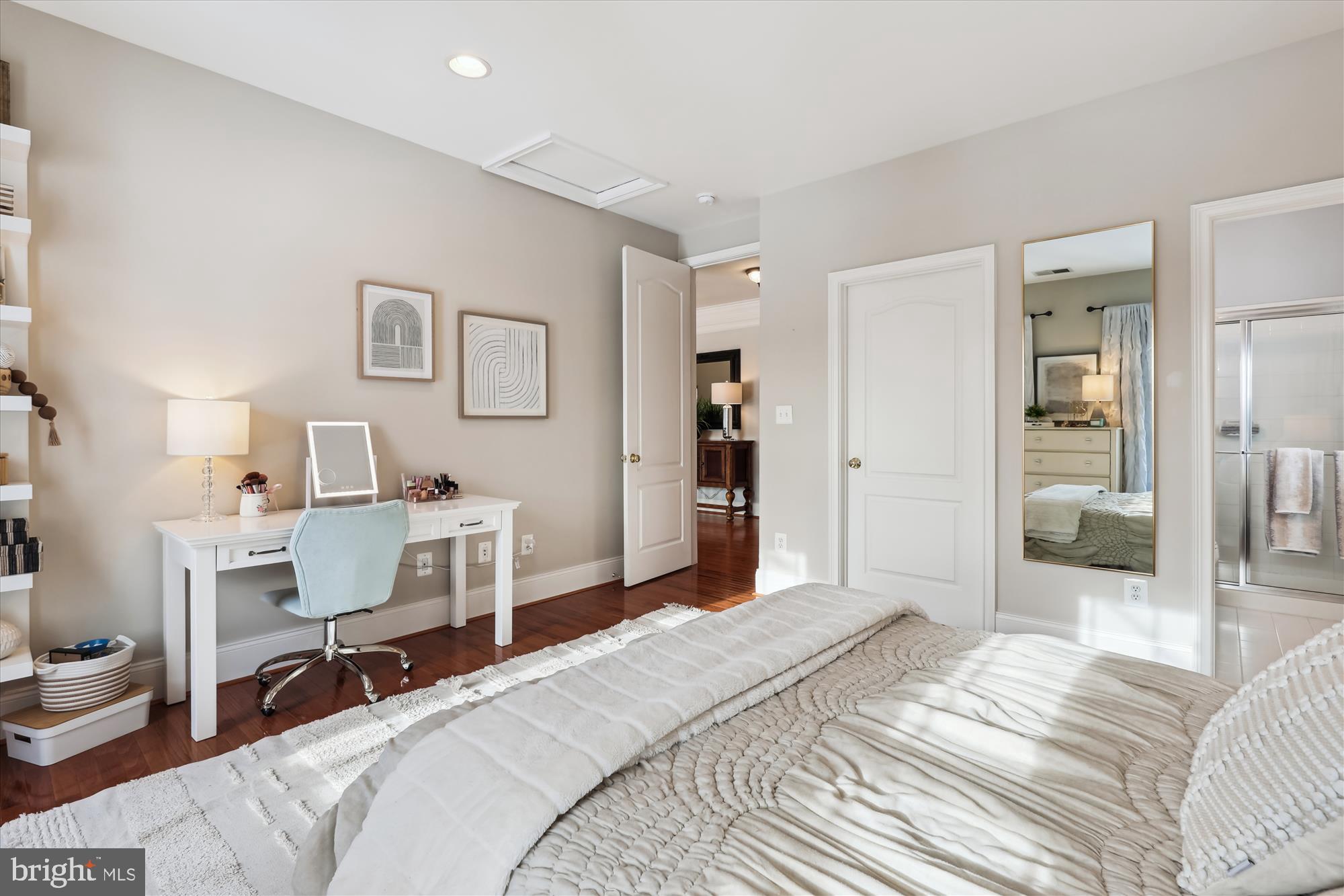 CHASE AT BELMONT COUNTRY - Residential