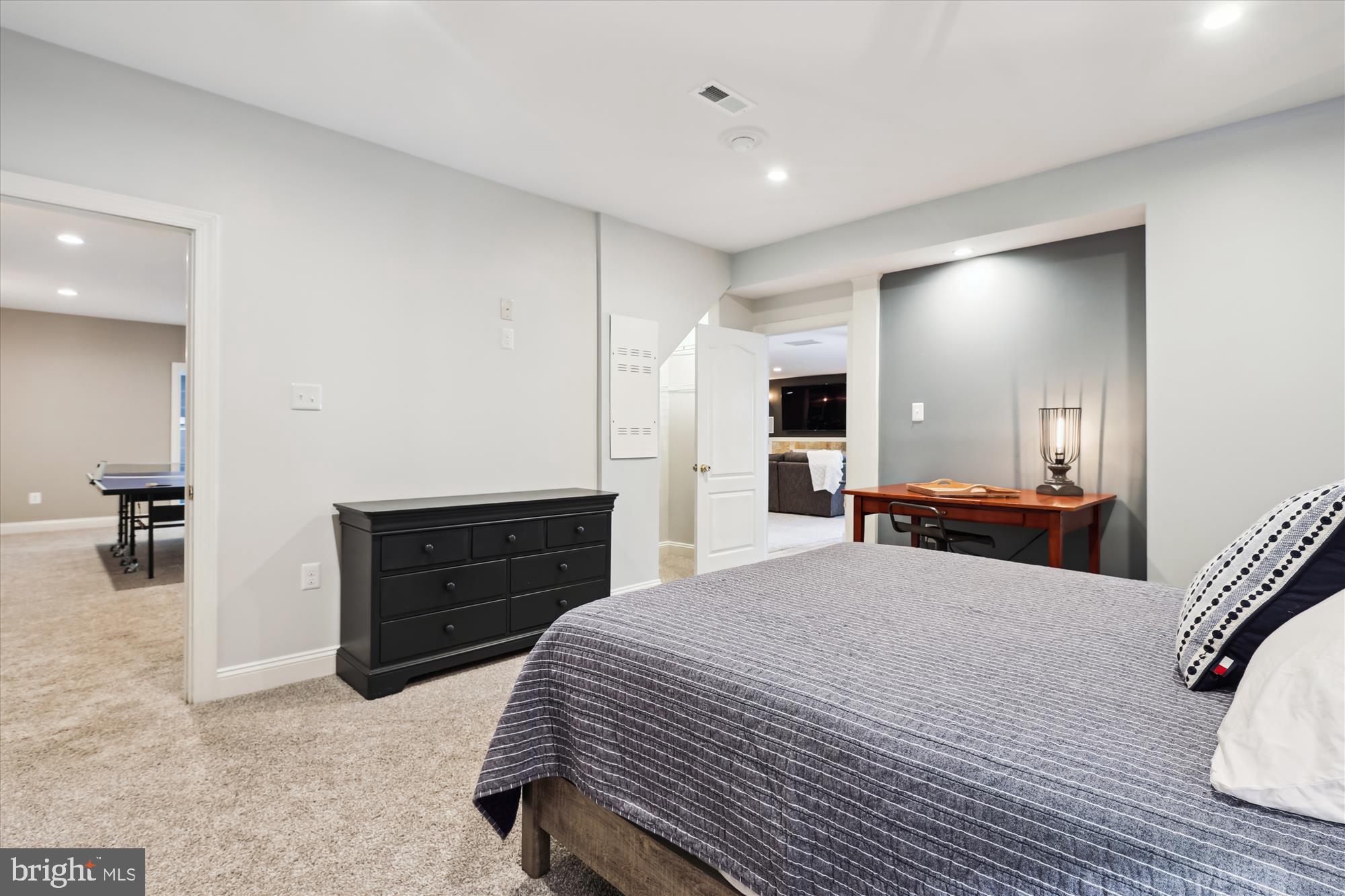 CHASE AT BELMONT COUNTRY - Residential