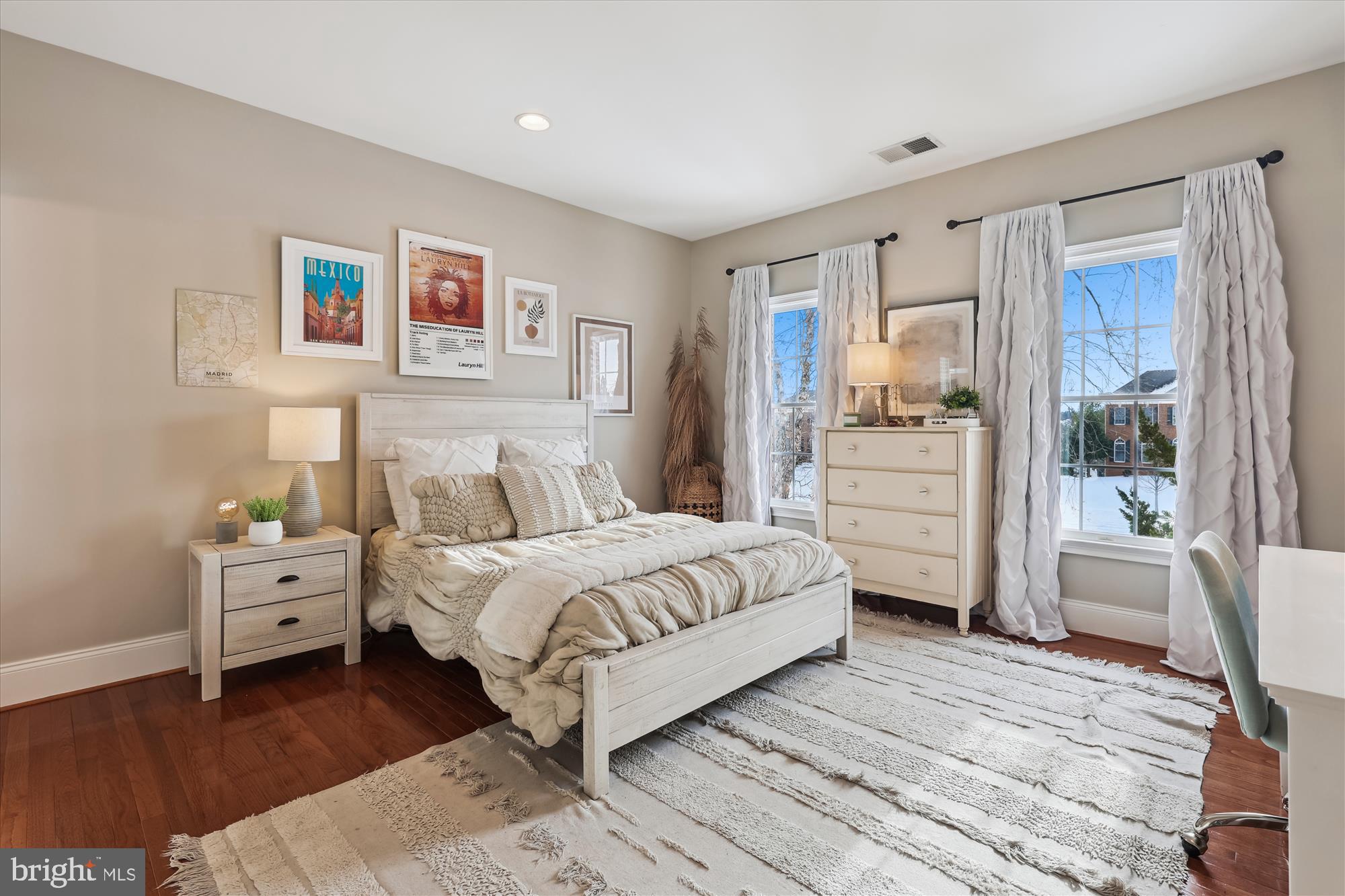 CHASE AT BELMONT COUNTRY - Residential