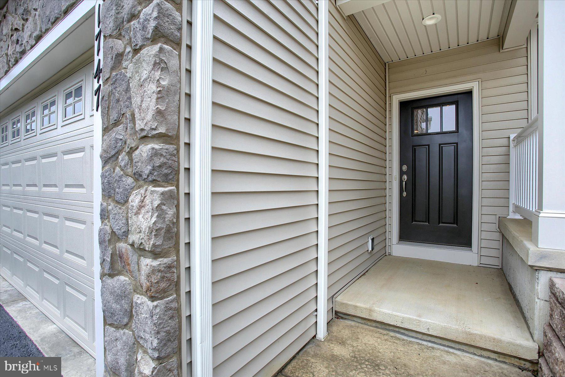 HANBURY COURT - Residential