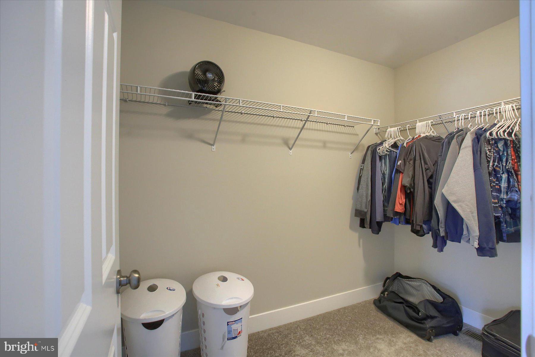 HANBURY COURT - Residential