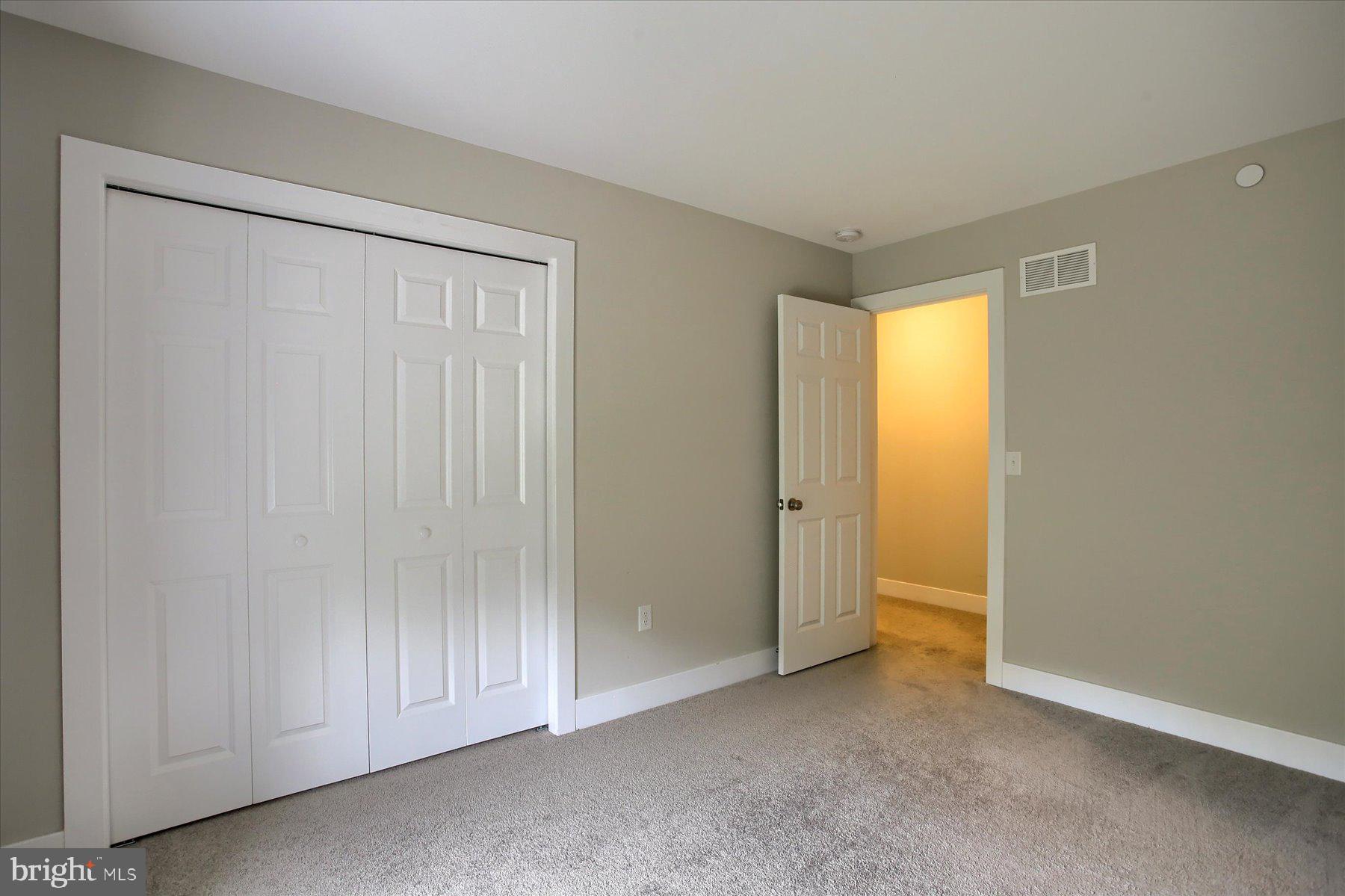 HANBURY COURT - Residential