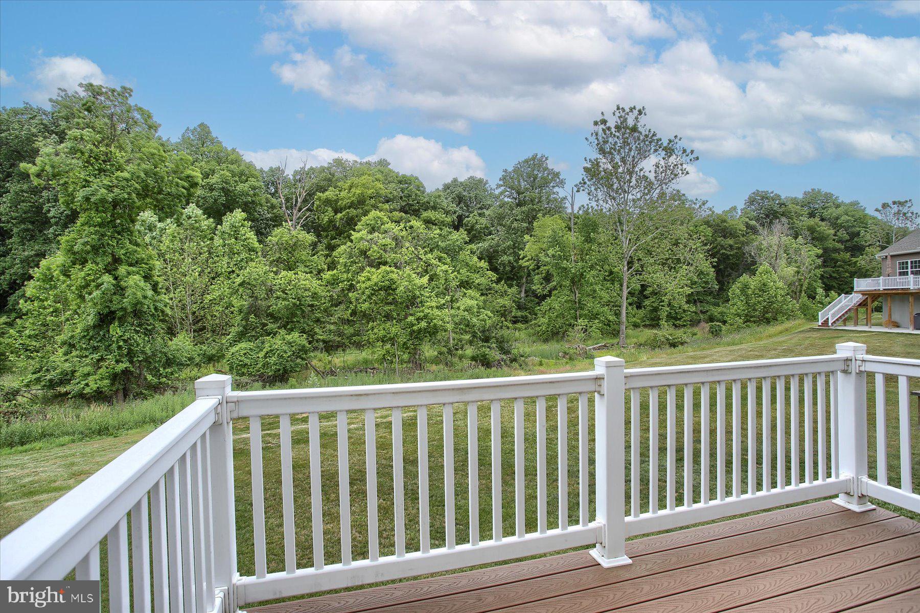 HANBURY COURT - Residential