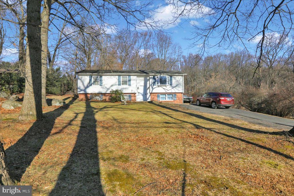 Photo of 165 Wanner Road, READING, PA 19606 (MLS # PABK2069070)