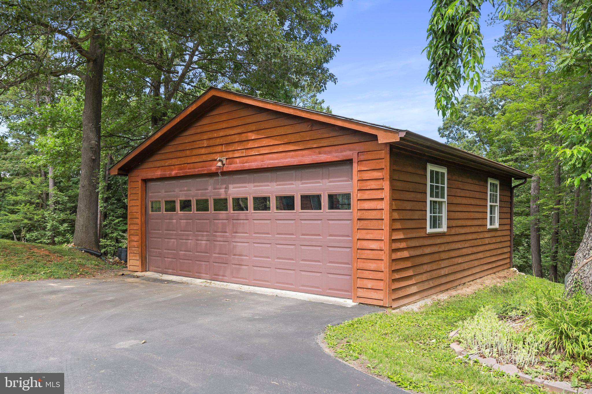 632 PILGRIMS WAY