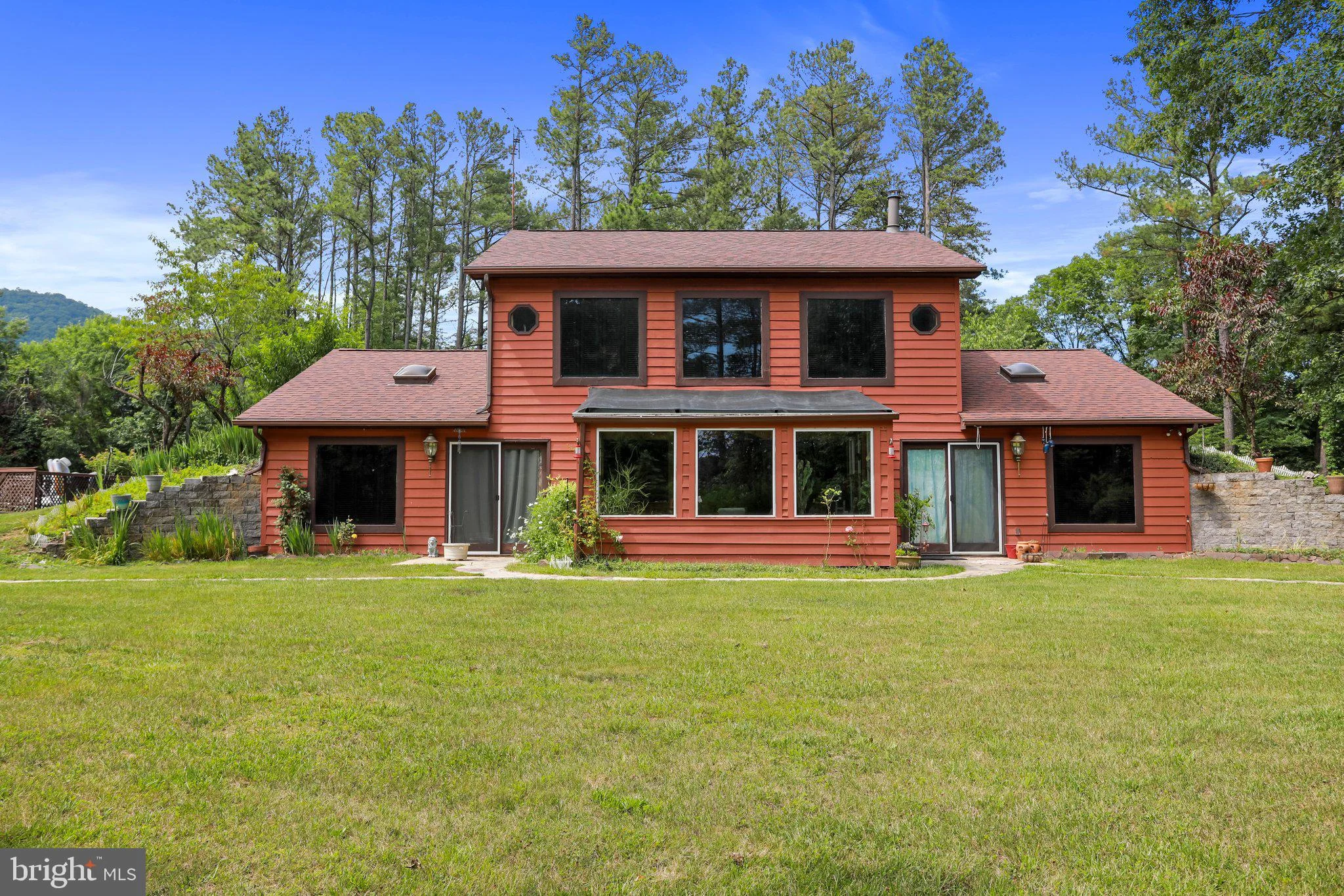 632 Pilgrims Way