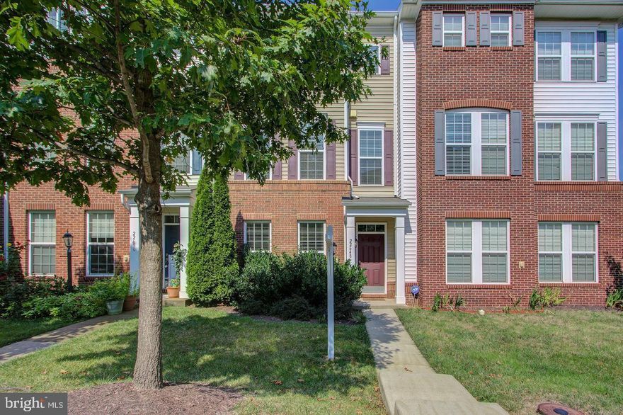 BEST PROPERTY IN TOWN FOR A STUNNING 3 LVL TOWNHOME WITH ALMOST 2500 SQFT FINISHED LIVING AREA**MOVE-IN READY**BEAUTIFUL , BRIGHT “NOTTING HILL MODEL”W/ 3 BEDROOM, 3.5 BATH 2 CAR GARAGE TOWN HOME ***THIS 3 LVL HOME IS LOCATED IN DESIRED COMMUNITY OF BRAMBLETON WITH STUNNING VIEWS , UPGRADES GALORE, GOURMET KITCHEN W/ STAINLESS STEEL APPLIANCES **CUSTOM GRANITE COUNTER TOPS , GAS STOVE RANGE, BUILT-IN MICROWAVE W/STUNNING LARGE CUSTOM DECK WITH FRESH PAINT(2021) OFF THE FAMILY OVERLOOKING BEAUTIFUL LANDSCAPE RIGHT OFF THE KITCHEN**KITCHEN ISLAND W/ COUNTER AREA FOR PREPPING & SEATING , CUSTOM PANTRY NEXT TO THE KITCHEN FOR STORAGE**SEATING AND BREAKFAST ROOM OFF THE KITCHEN**LARGE FAMILY ROOM & DINING ROOM SPACE ON MAIN LVL PERFECT FOR ENTERTAINING**CUSTOM FIREPLACE ON MAIN LVL**GLEAMING HARDWOOD FLOORING ON MAIN LEVEL, UPGRD CARPET ON UPPER LEVEL & BASEMENT LEVEL WITH EXTRA PADDING & STUNNING HIGH-QUALITY CUSTOM BLINDS**HUGE MASTER SUITE ON UPPER LVL WITH VAULTED CEILINGS & OFFERS A WALK-IN CLOSET ,LARGE MASTER BATH W/DOUBLE VANITY SINKS ADDITIONALLY THERE ARE 2 LARGE BEDROOMS W/ CLOSET. UPPER LEVEL LAUNDRY ROOM W/WASHER & DRYER**BASEMENT W/ LARGE REC ROOM WHICH IS PERFECT FOR ENTERTAINING AND FULL LOWER LVL BATHROOM**OVERSIZED 2 CAR GARAGE W/ PLENTY OF STORAGE**HOA FEES INCLUDE FIOS BASIC CABLE, HI-SPEED INTERNET, TRASH, RECYCLING & SNOW REMOVAL & ACCESS TO ALL COMMUNITY AMENITIES.**ENJOY OUTSTANDING BRAMBLETON AMENITIES W/MOVIE THEATER, RESTAURANTS, SHOPPING ,FITNESS CENTER & STATE-OF-THE ART LIBRARY ACROSS THE STREET ***PREMIERE LOUDOUN COUNTY SCHOOLING DISTRICT***SHORT DRIVE TO ELEMENTARY SCHOOL (WAXPOOL), MIDDLE SCHOOL (EAGLE RIDGE) AND HIGH SCHOOL(BRIAR WOODS). TAKE ADVANTAGE OF ALL THE AMENITIES: PARKS & RECREATION, POOLS, SPORT COURTS/FIELDS, LIBRARY, BRAMBLETON TOWN CENTER IS MINUTES AWAY, DINING , MOVIES, COFFEE, GROCERIES, DOCTORS, HEALTH CLUBS. ENJOY 18 MILES OF PAVED TRAILS, POOLS ANNUAL EVENTS, ART & FARMERS MARKETS, MINUTES FROM DULLES GREENWAY, RT 50, RT 28, RT 7 & THE FUTURE METRO ***A MUST HAVE!!