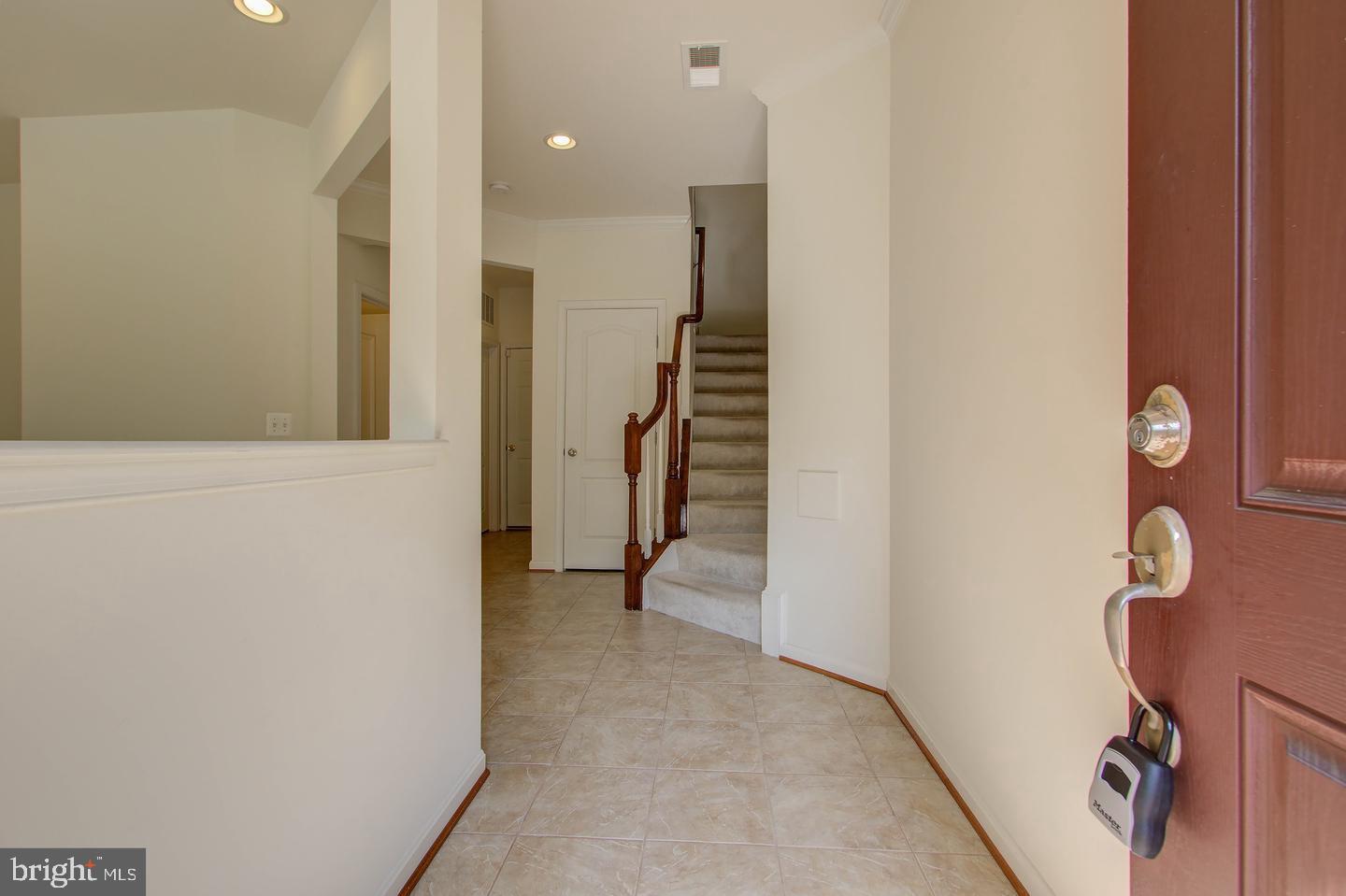 BRAMBLETON OVERLOOK - Residential Lease