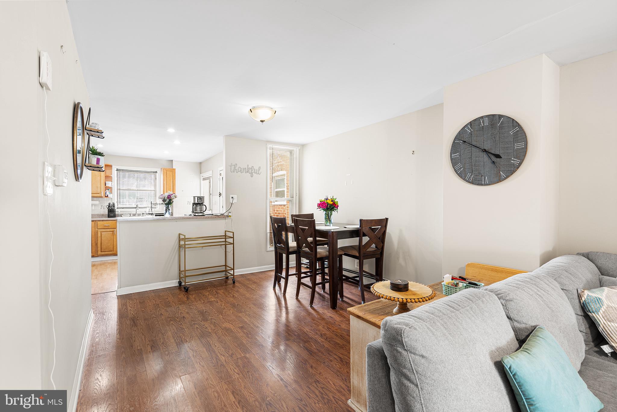 BRIDESBURG - Residential