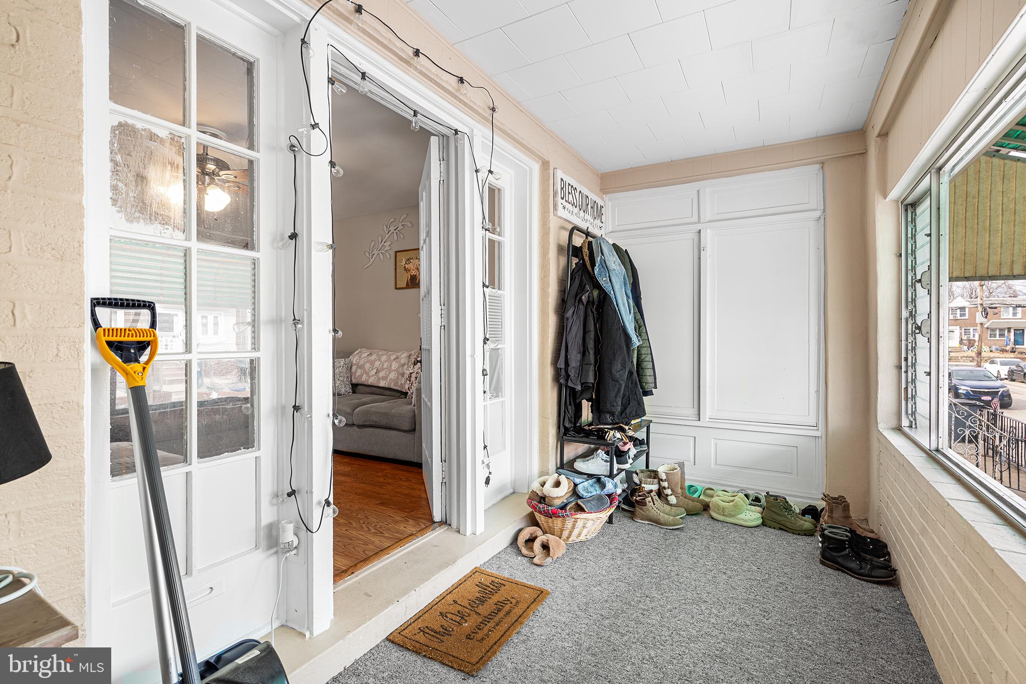 BRIDESBURG - Residential