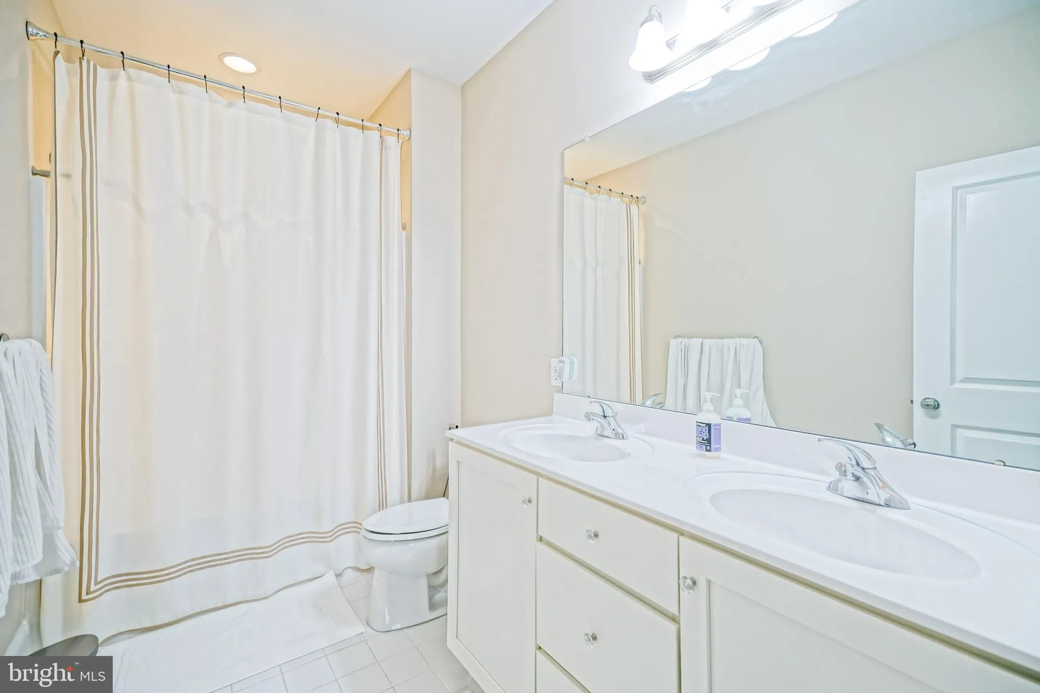 Rehoboth Beach, Delaware 19971, United States, 4 Bedrooms Bedrooms, ,4 BathroomsBathrooms,Residential,Coming Soon,96687