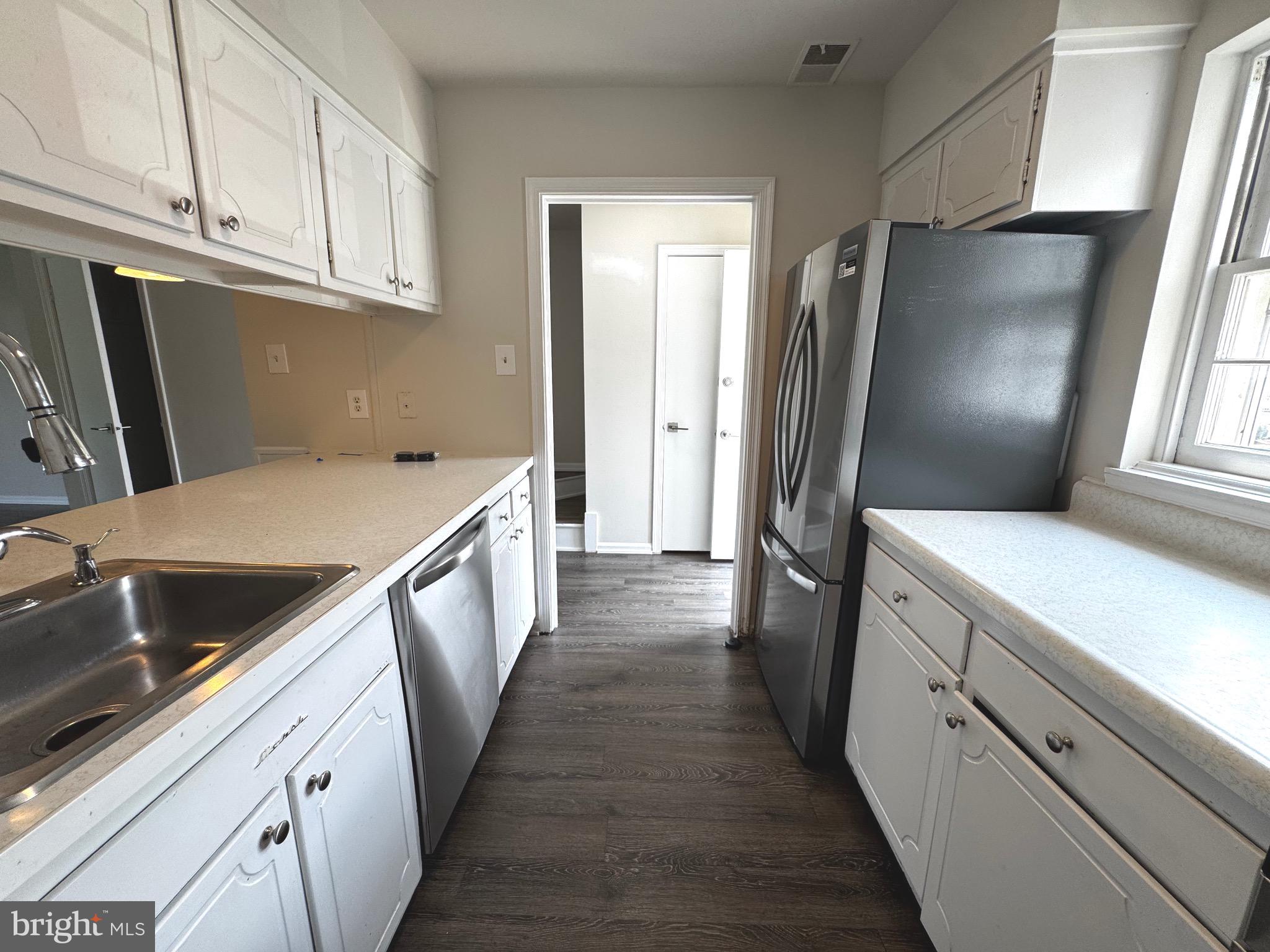 14516 GOLDEN OAK ROAD