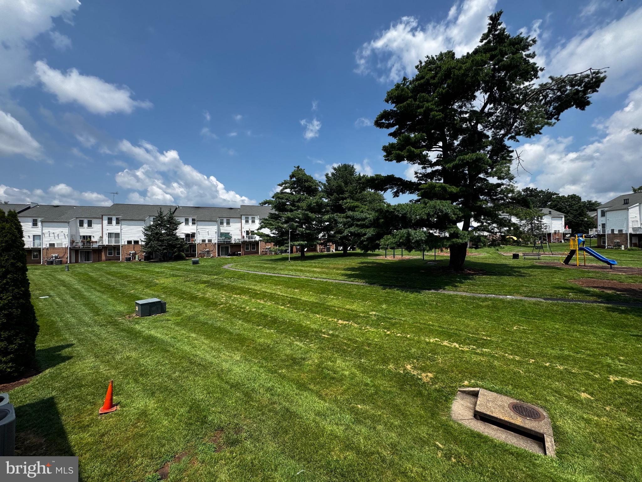 THE MEADOWS - Residential