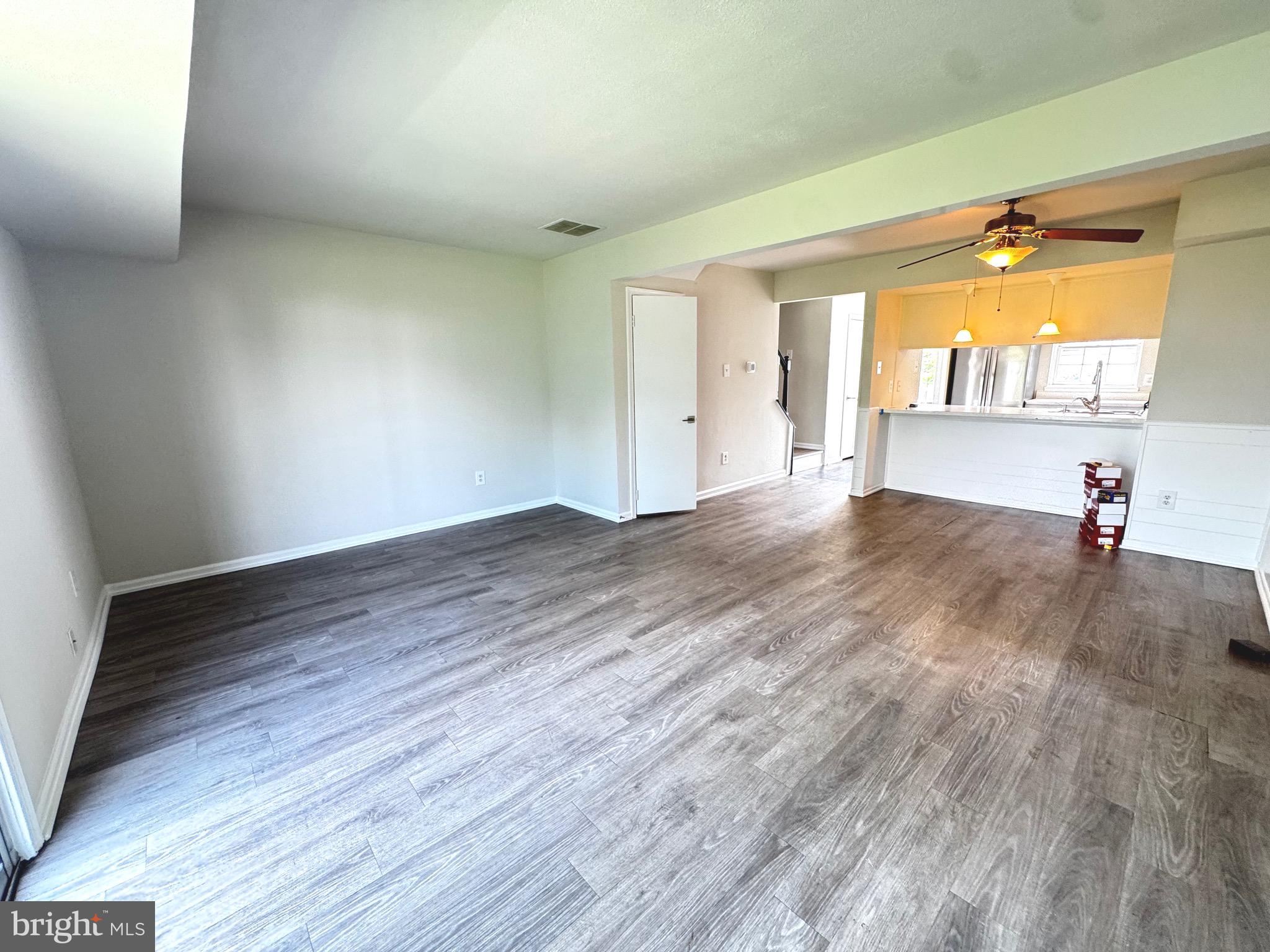 THE MEADOWS - Residential