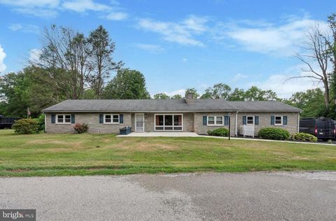 10 OLD SPRING ROAD COATESVILLE PA 19320