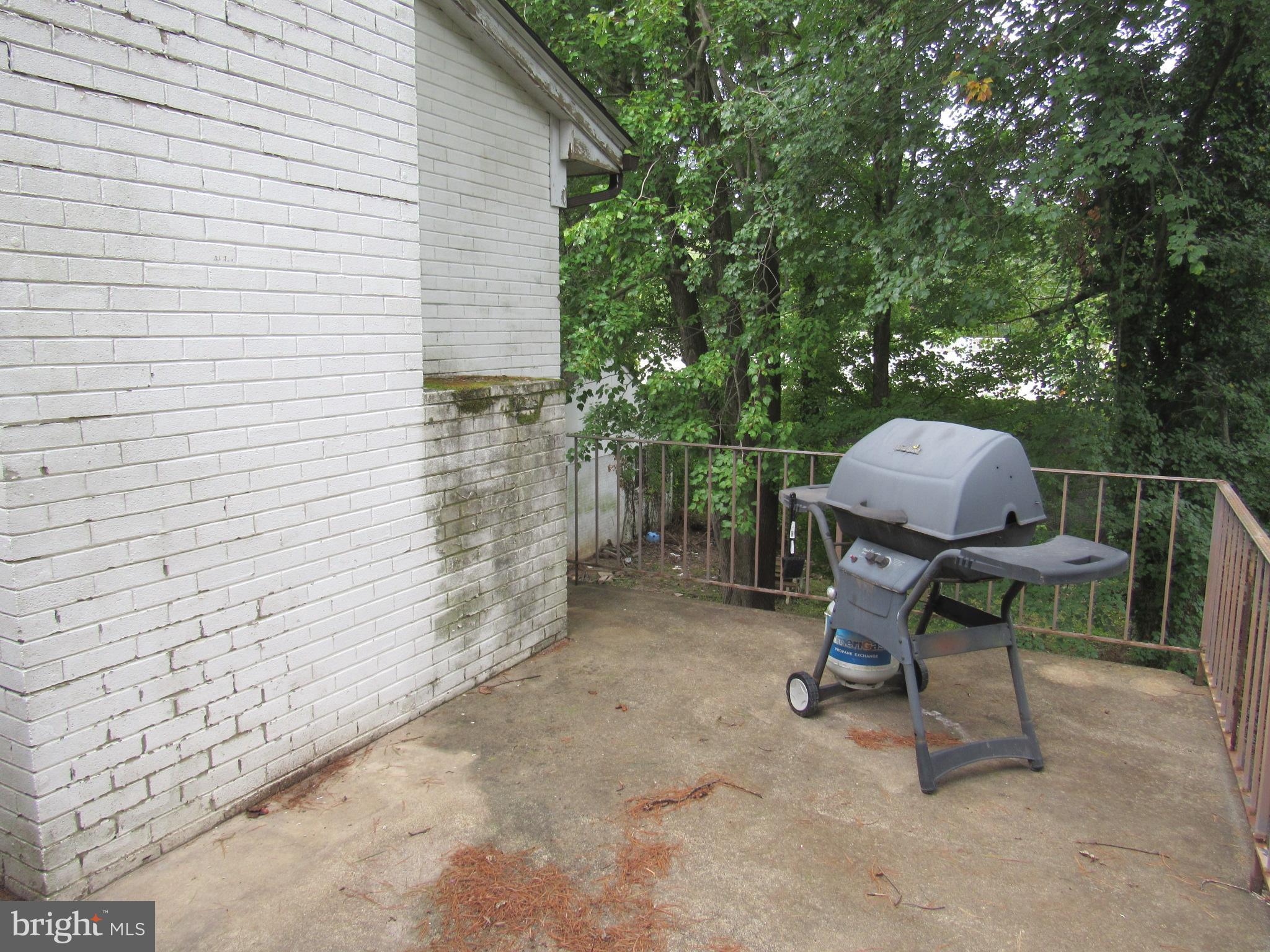 SOUTHAMPTON - Residential