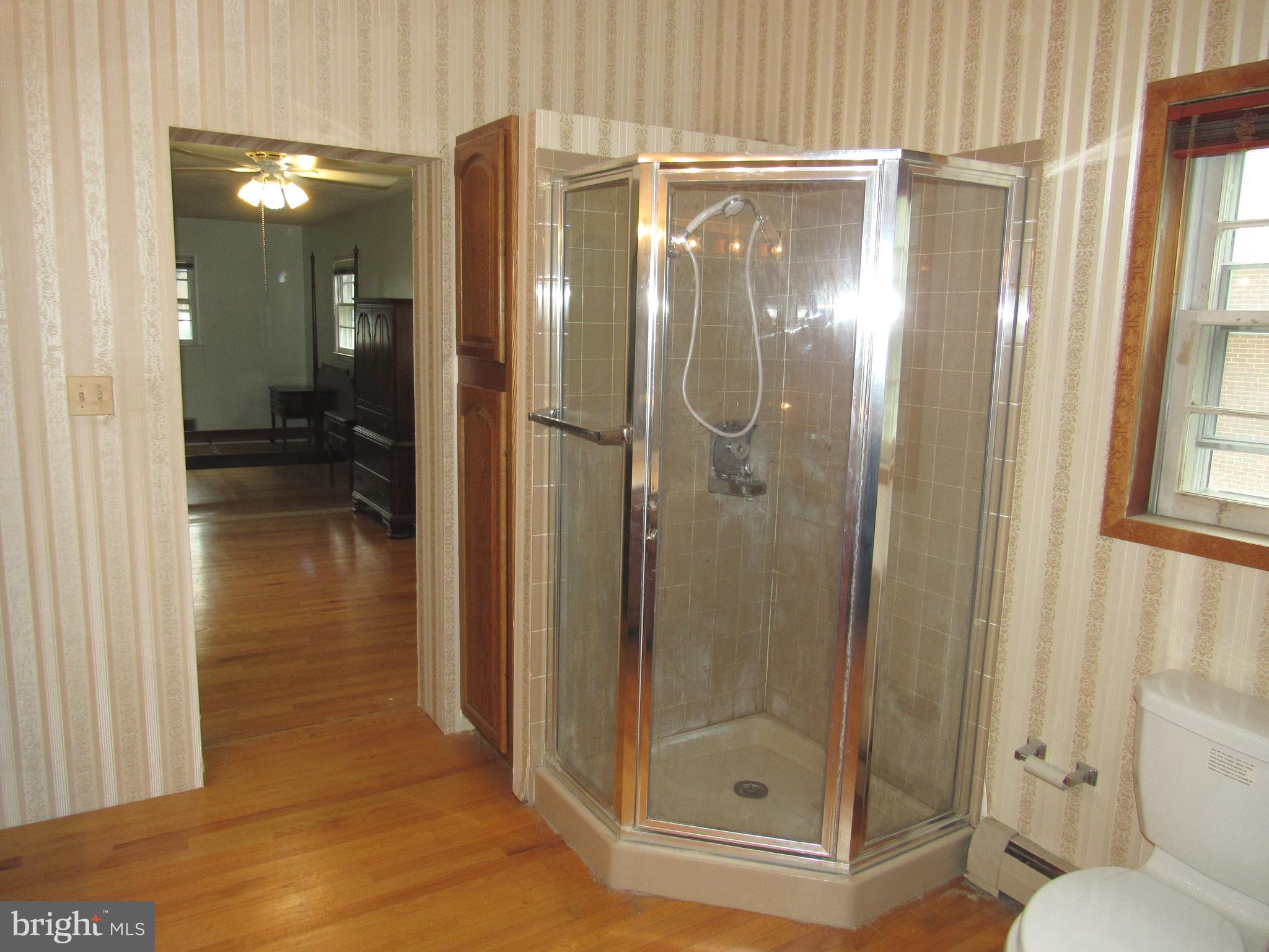 SOUTHAMPTON - Residential