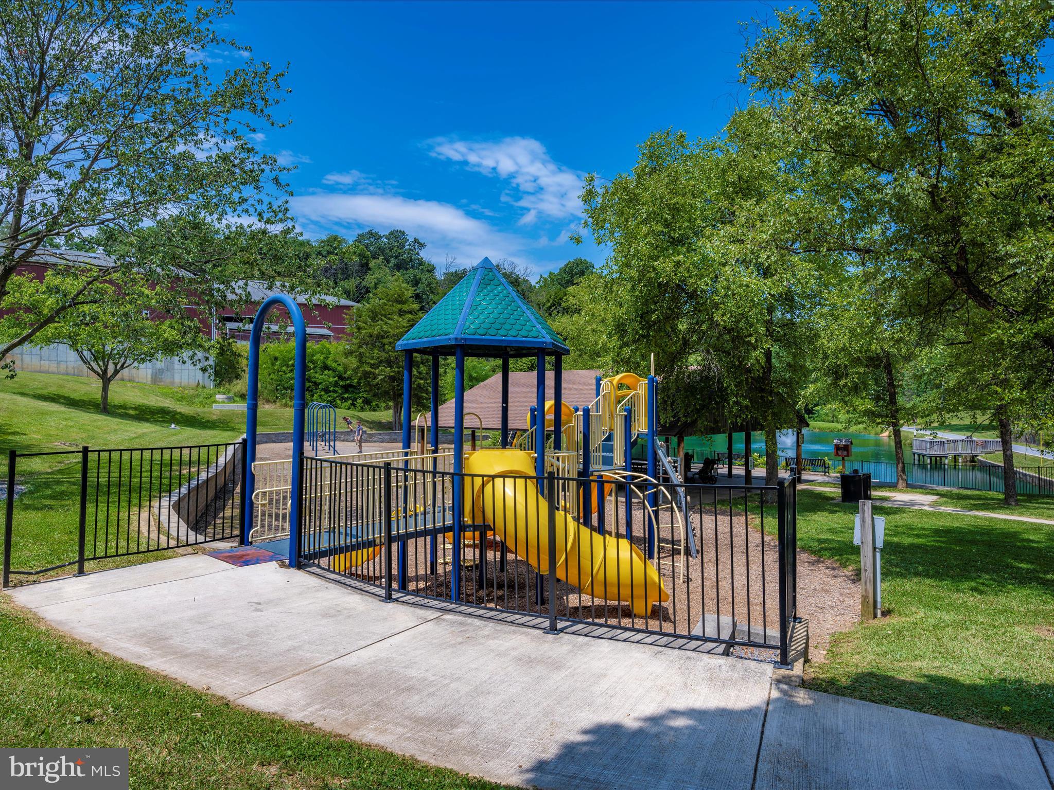 WESTRIDGE - Residential