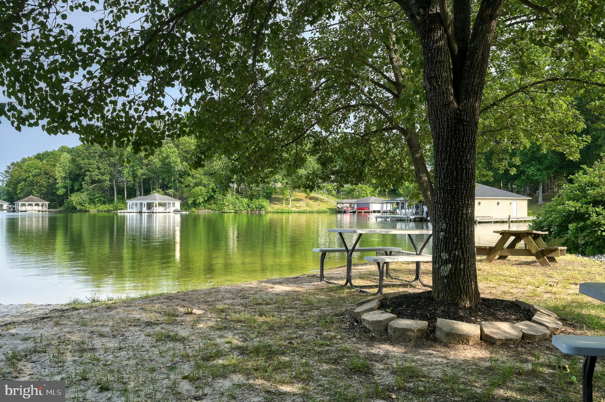 MORGAN II - Residential