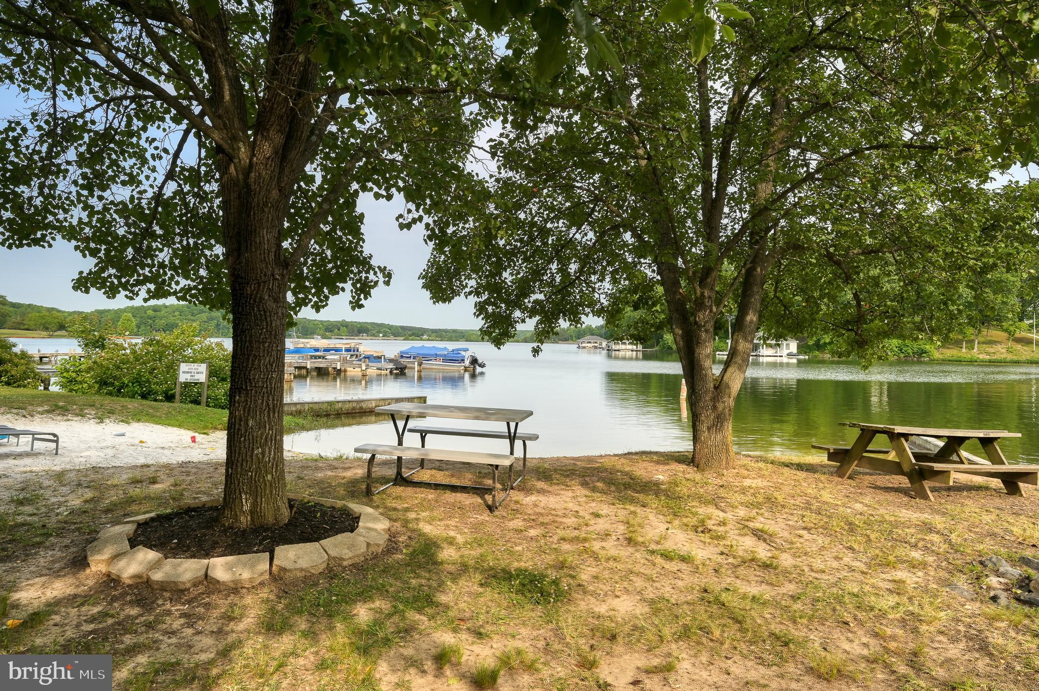 MORGAN II - Residential