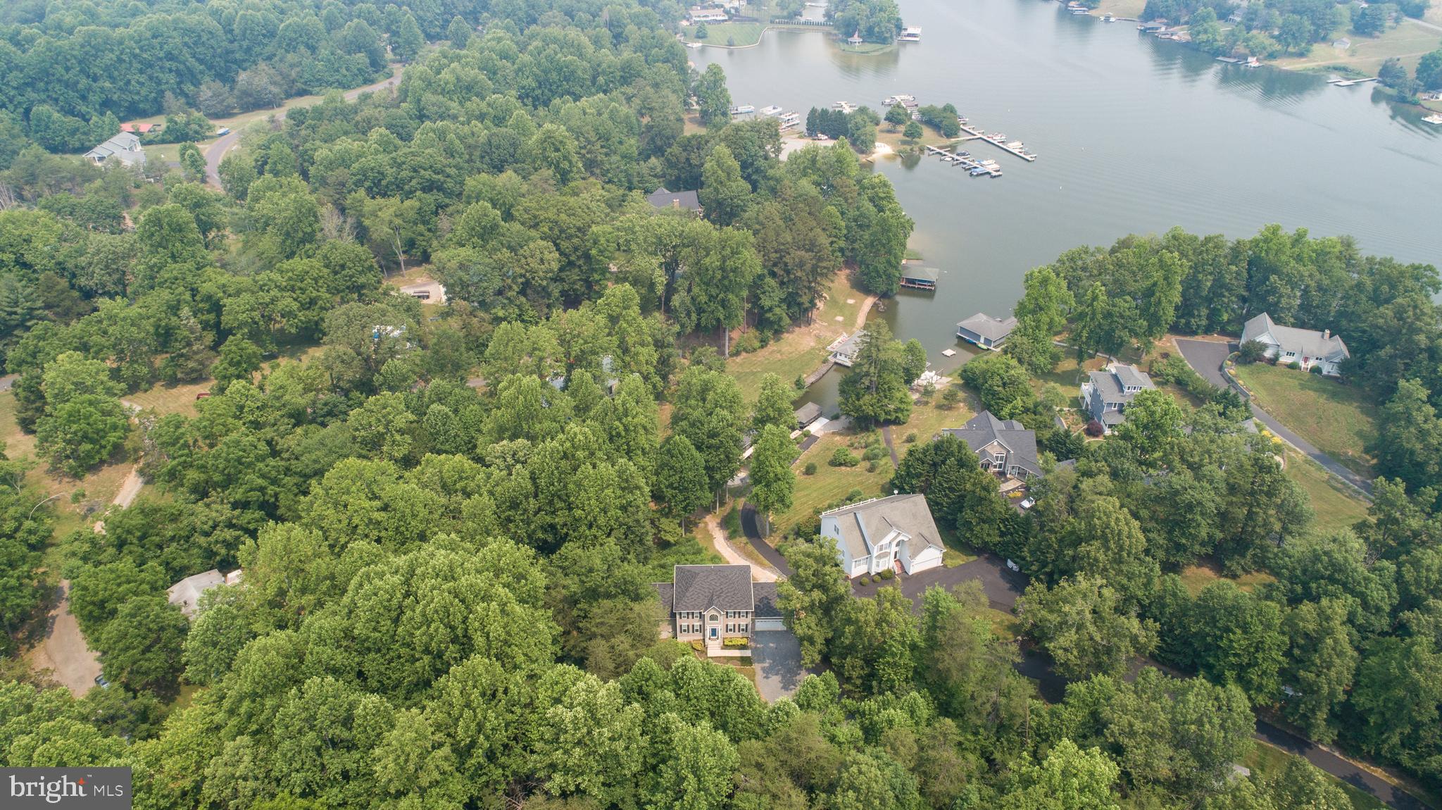 MORGAN II - Residential