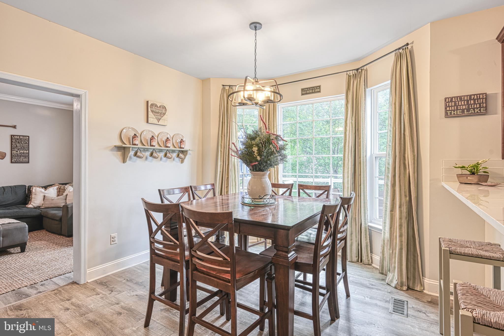 MORGAN II - Residential