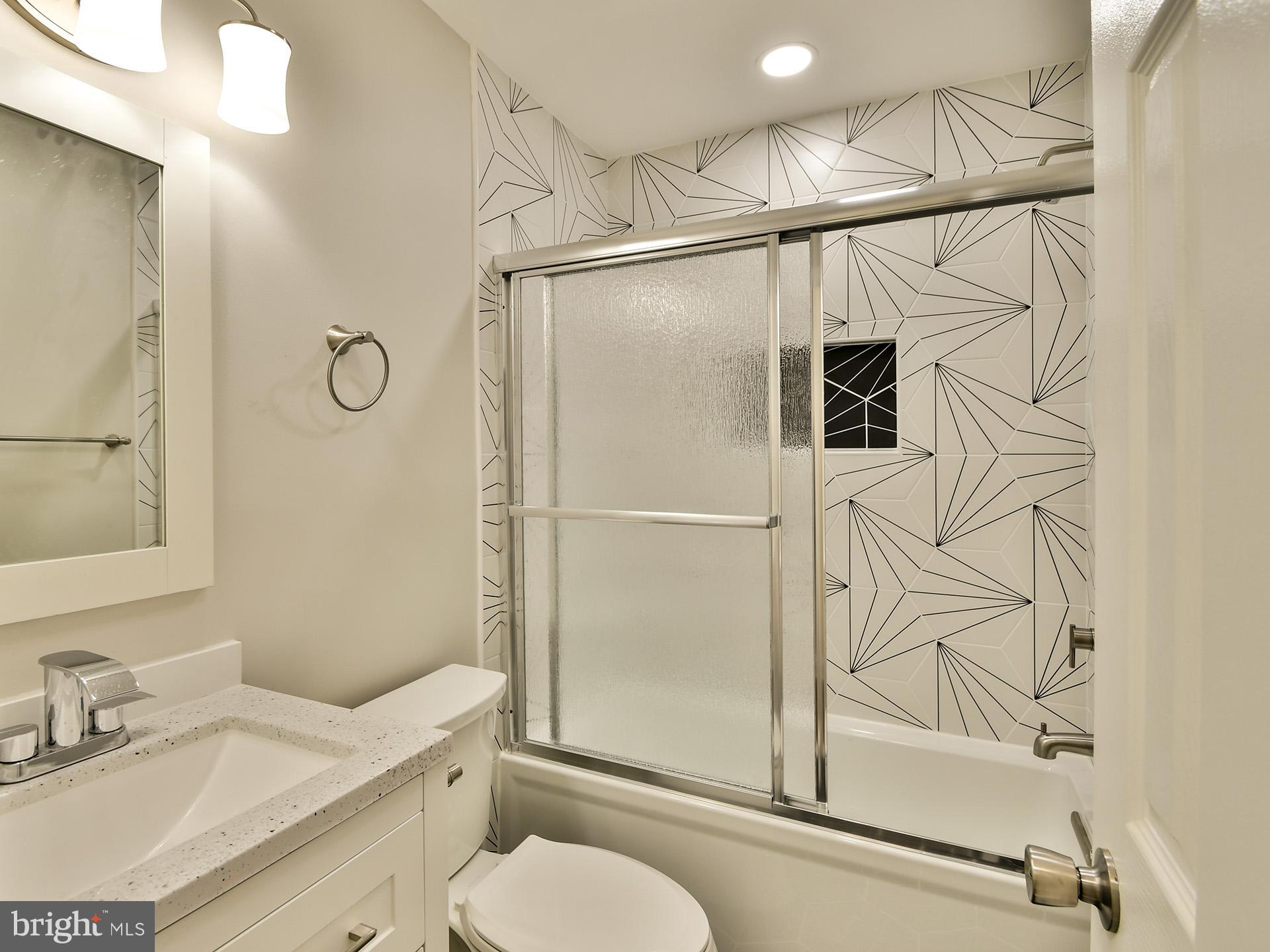 HUNTERS MILL ESTATES - Residential