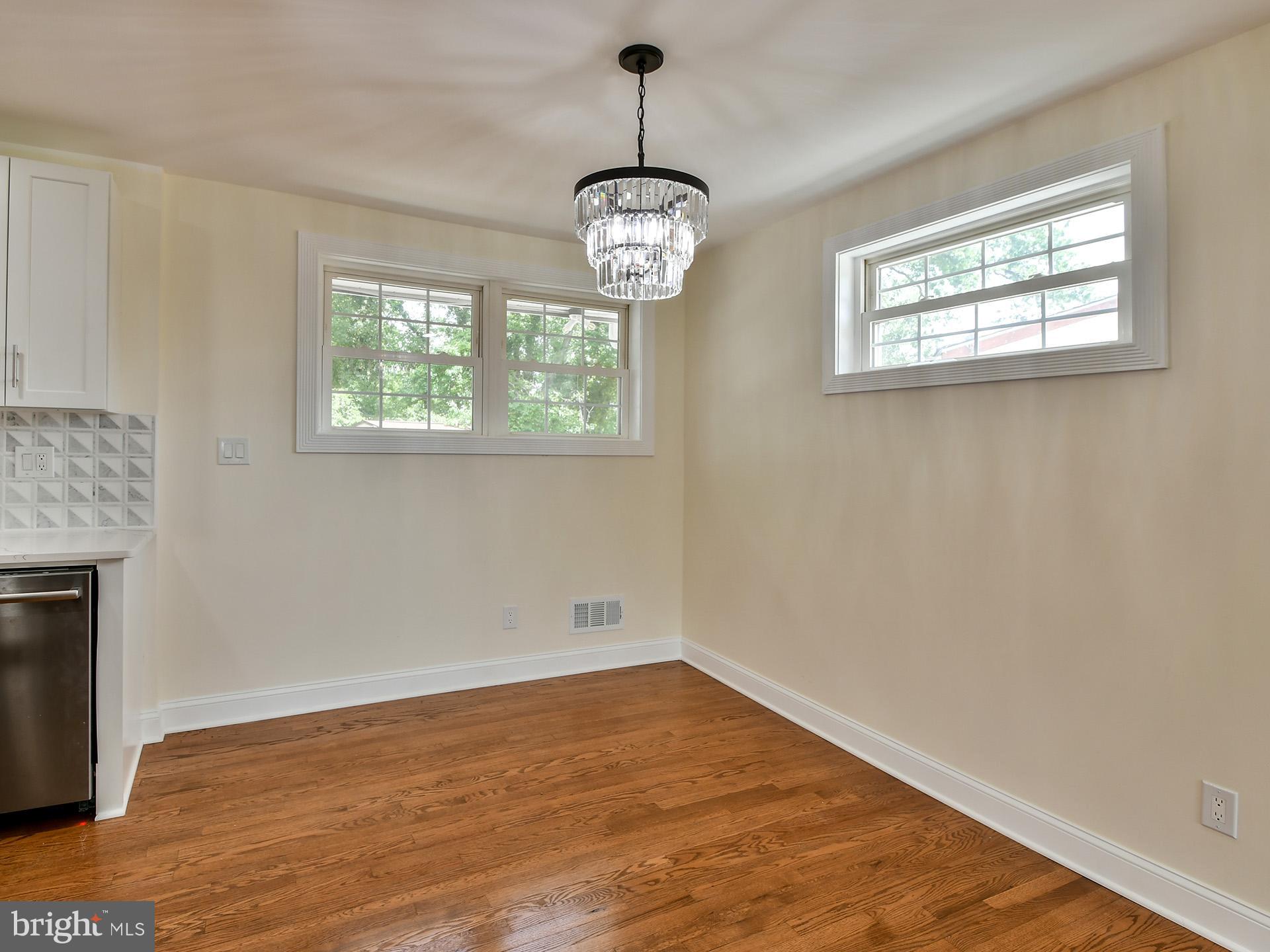 HUNTERS MILL ESTATES - Residential