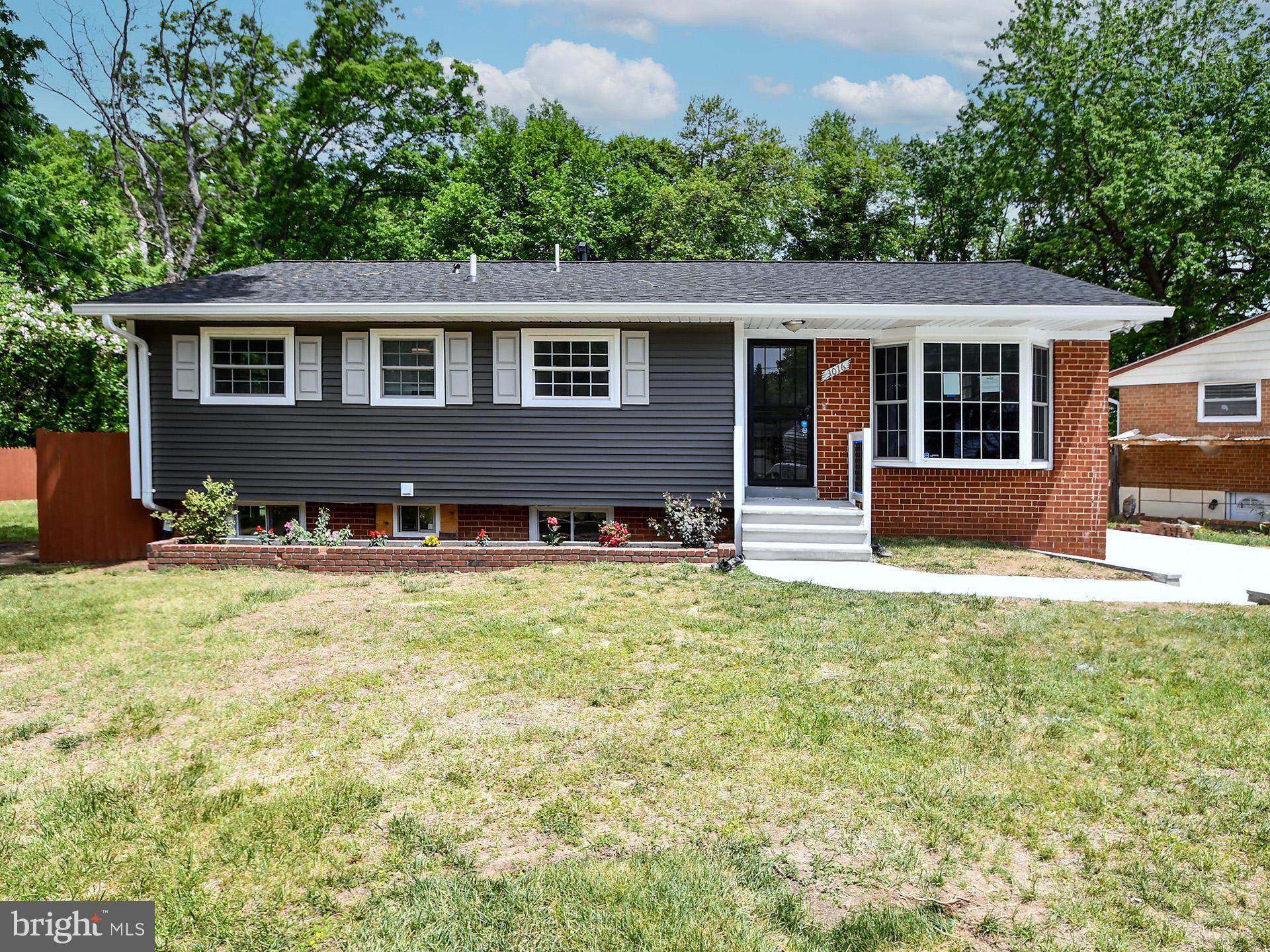 HUNTERS MILL ESTATES - Residential