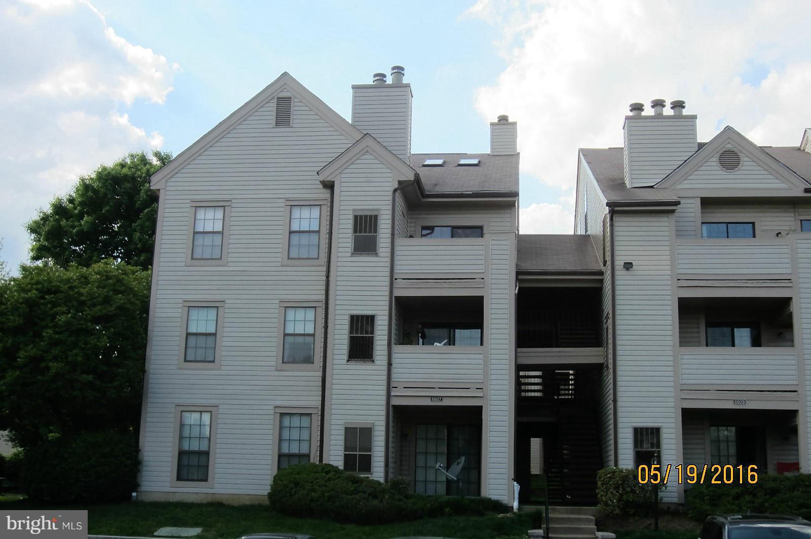 VICTORIA CROSSINGS AT MANCHESTER LAKES - Residential